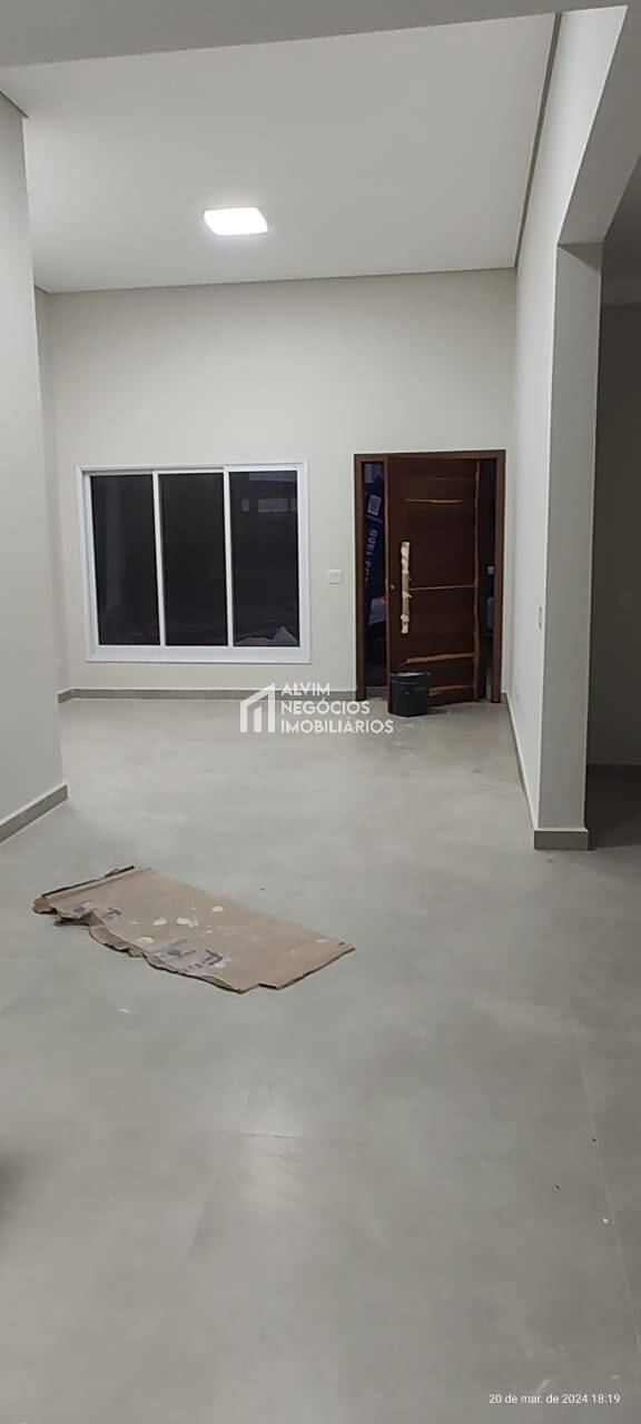 Casa à venda com 3 quartos, 151m² - Foto 7