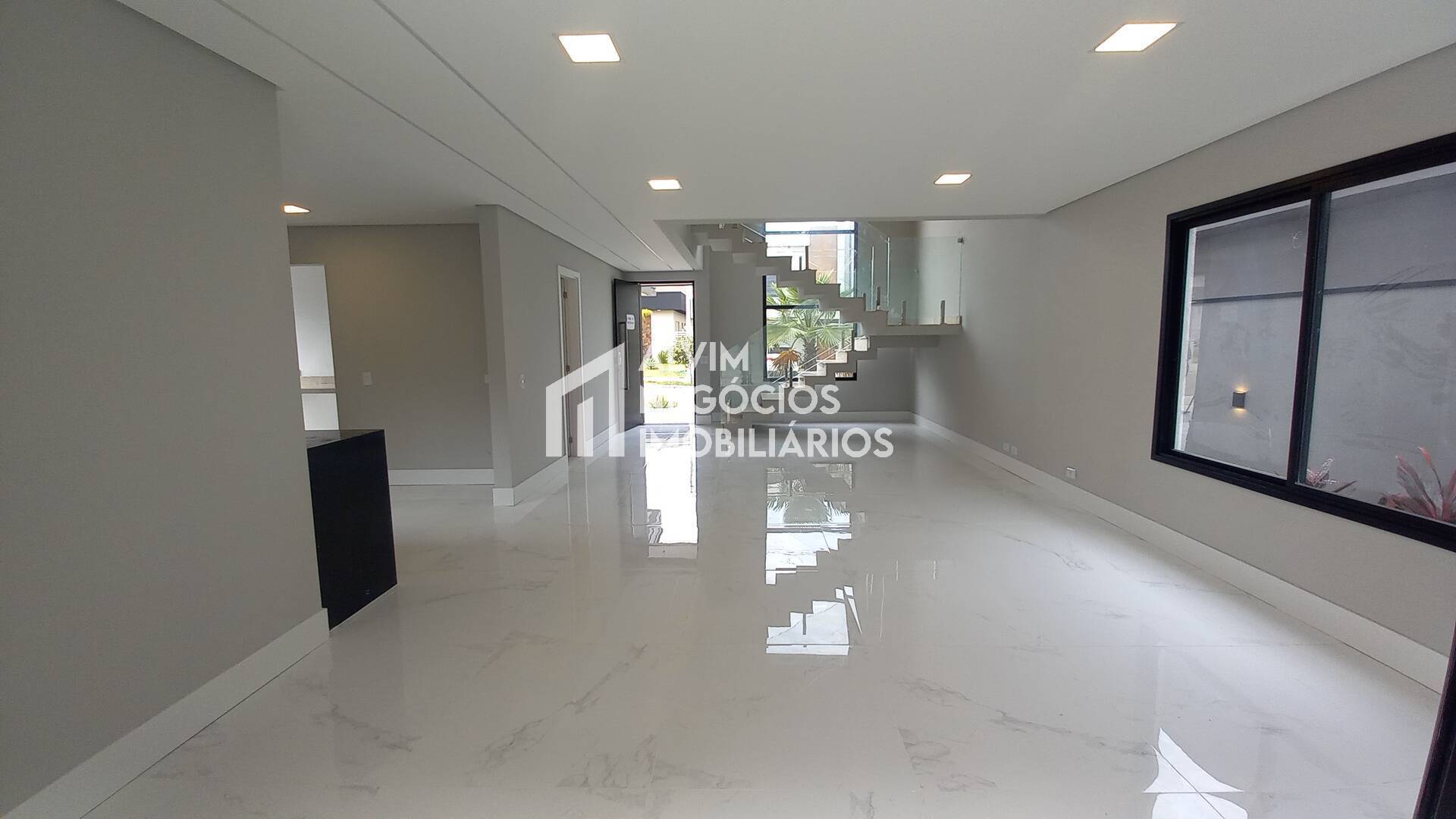 Sobrado à venda com 3 quartos, 350m² - Foto 11