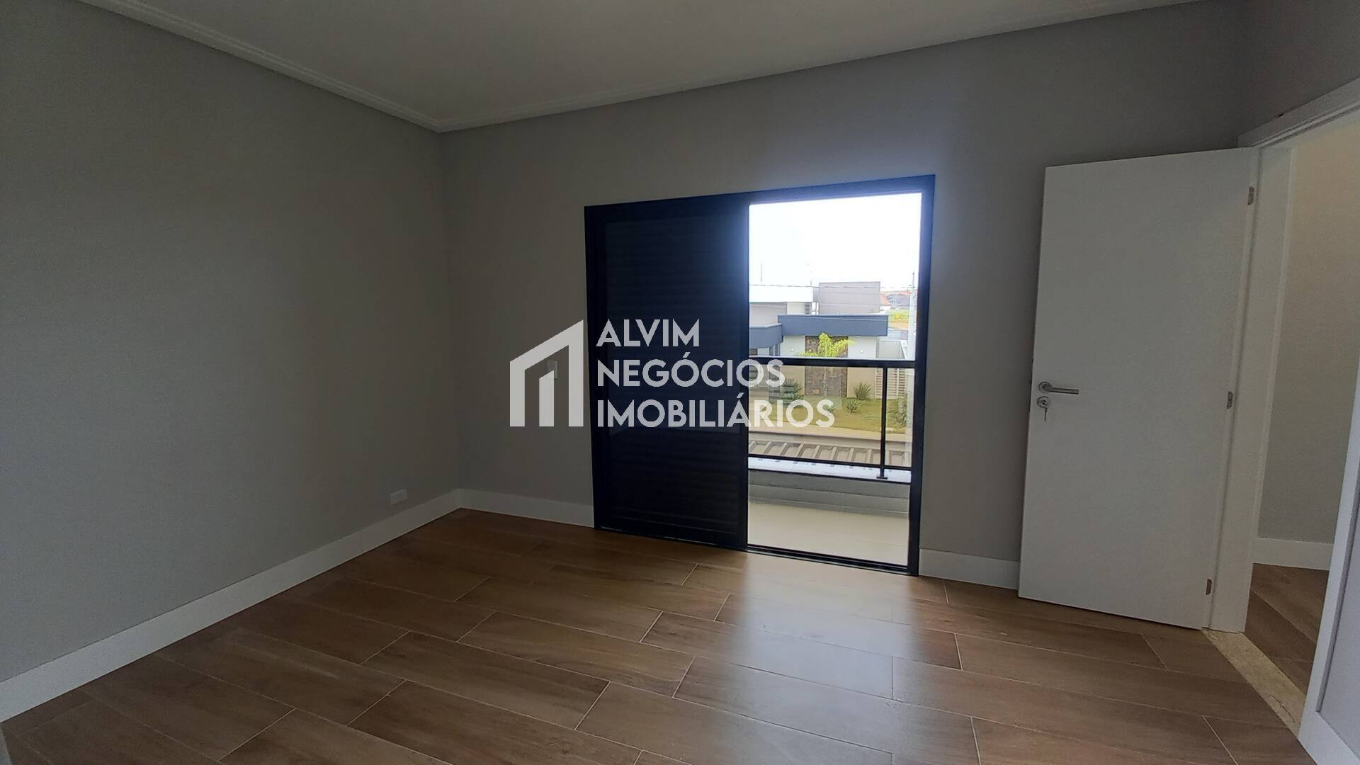 Sobrado à venda com 3 quartos, 350m² - Foto 13