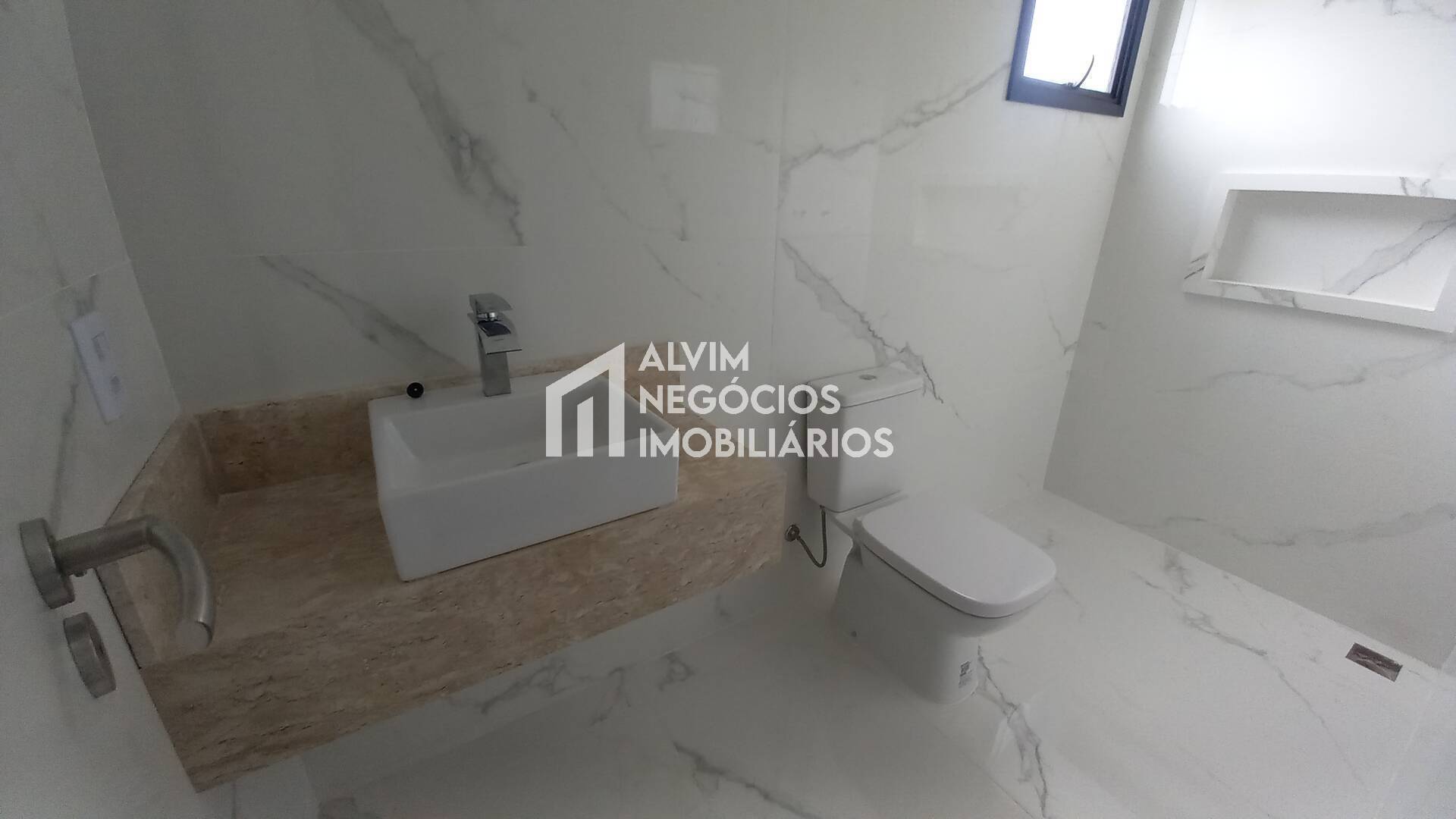 Sobrado à venda com 3 quartos, 350m² - Foto 17