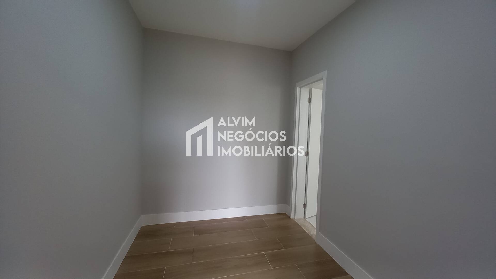 Sobrado à venda com 3 quartos, 350m² - Foto 19