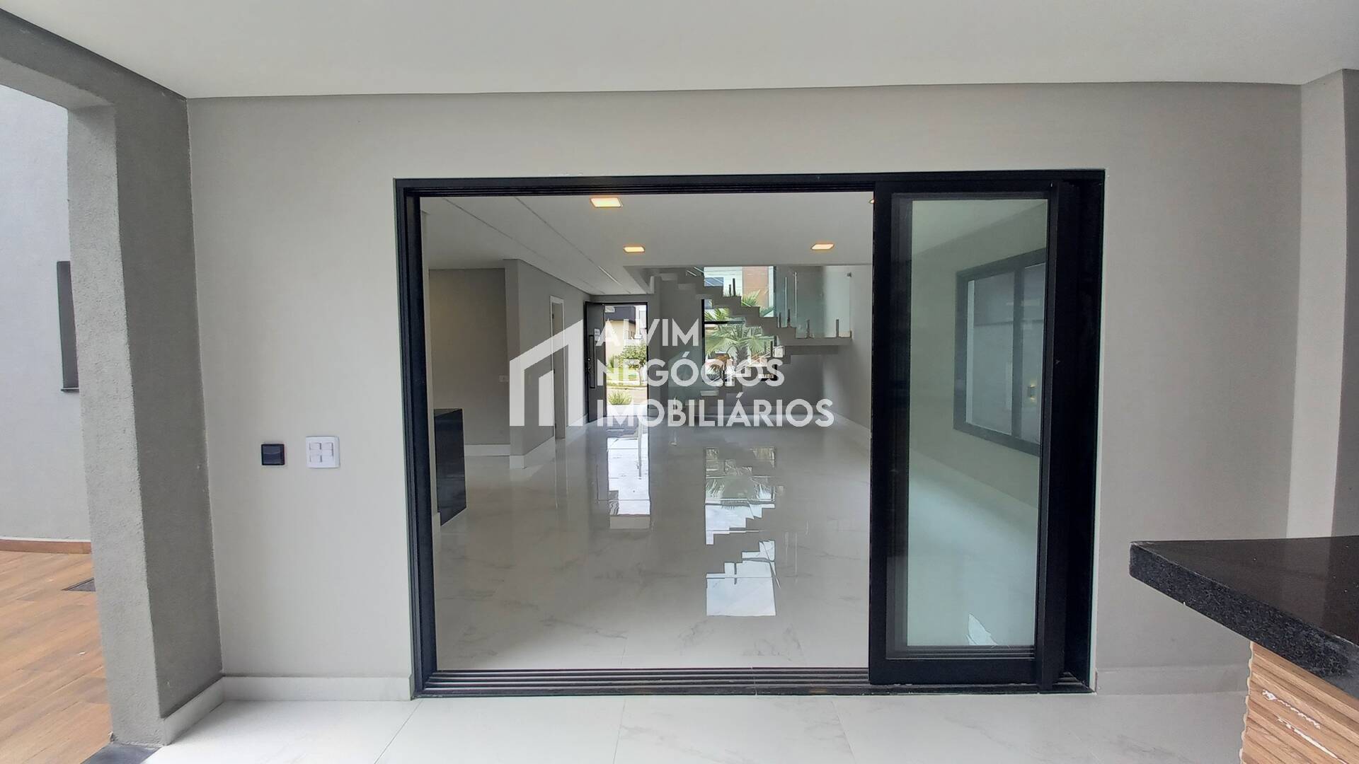 Sobrado à venda com 3 quartos, 350m² - Foto 22