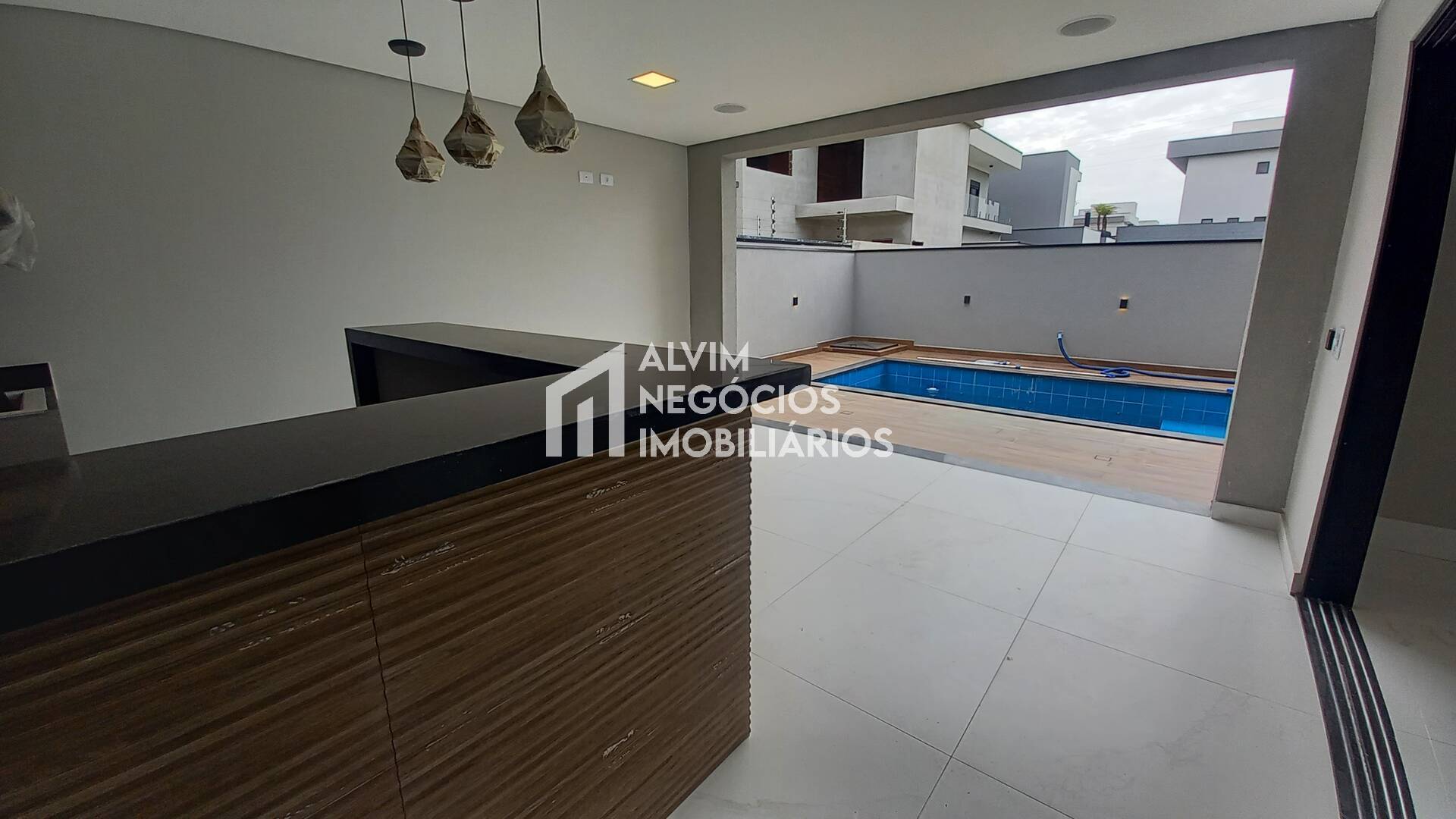 Sobrado à venda com 3 quartos, 350m² - Foto 24
