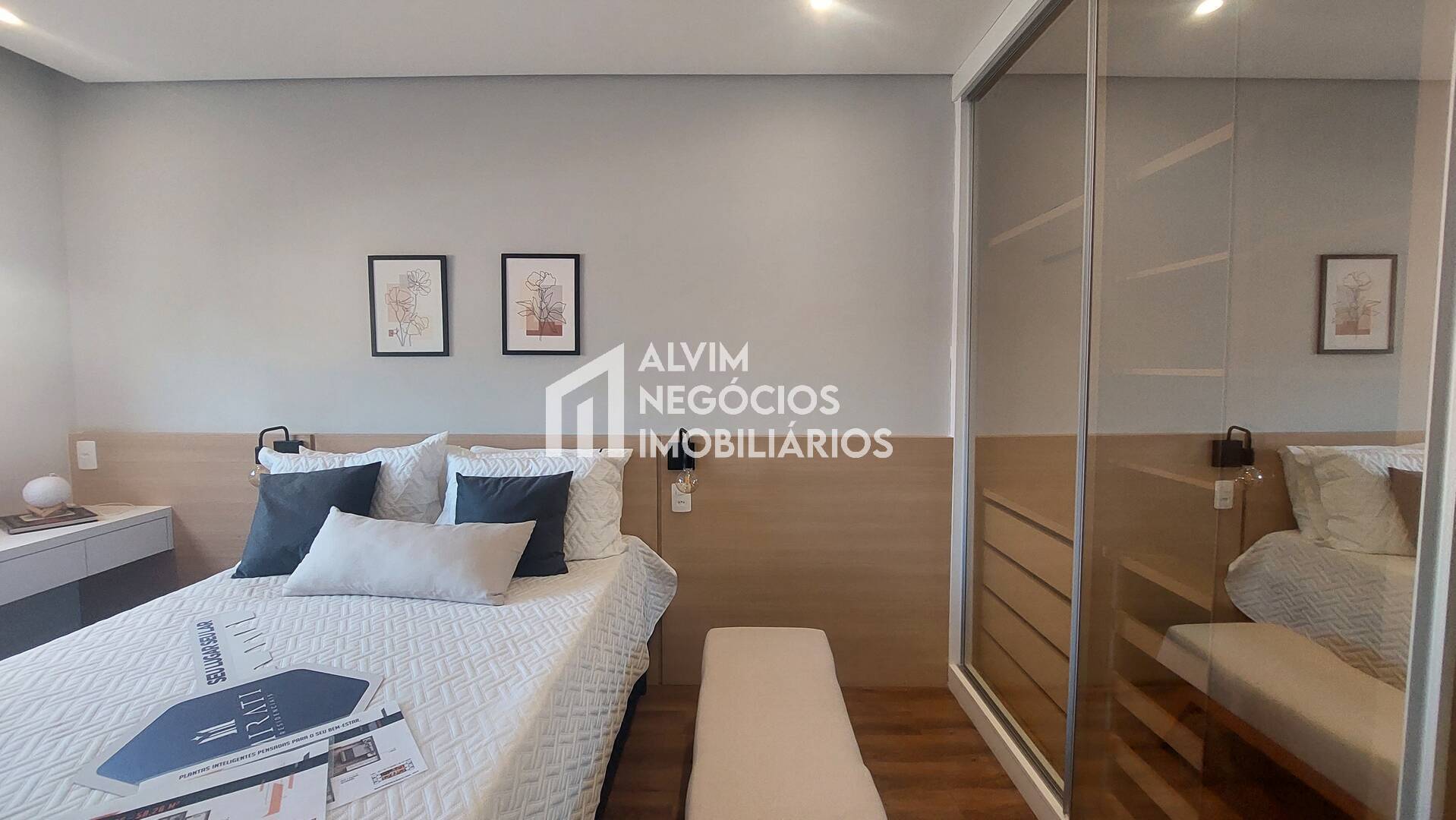 Apartamento à venda com 2 quartos, 58m² - Foto 15