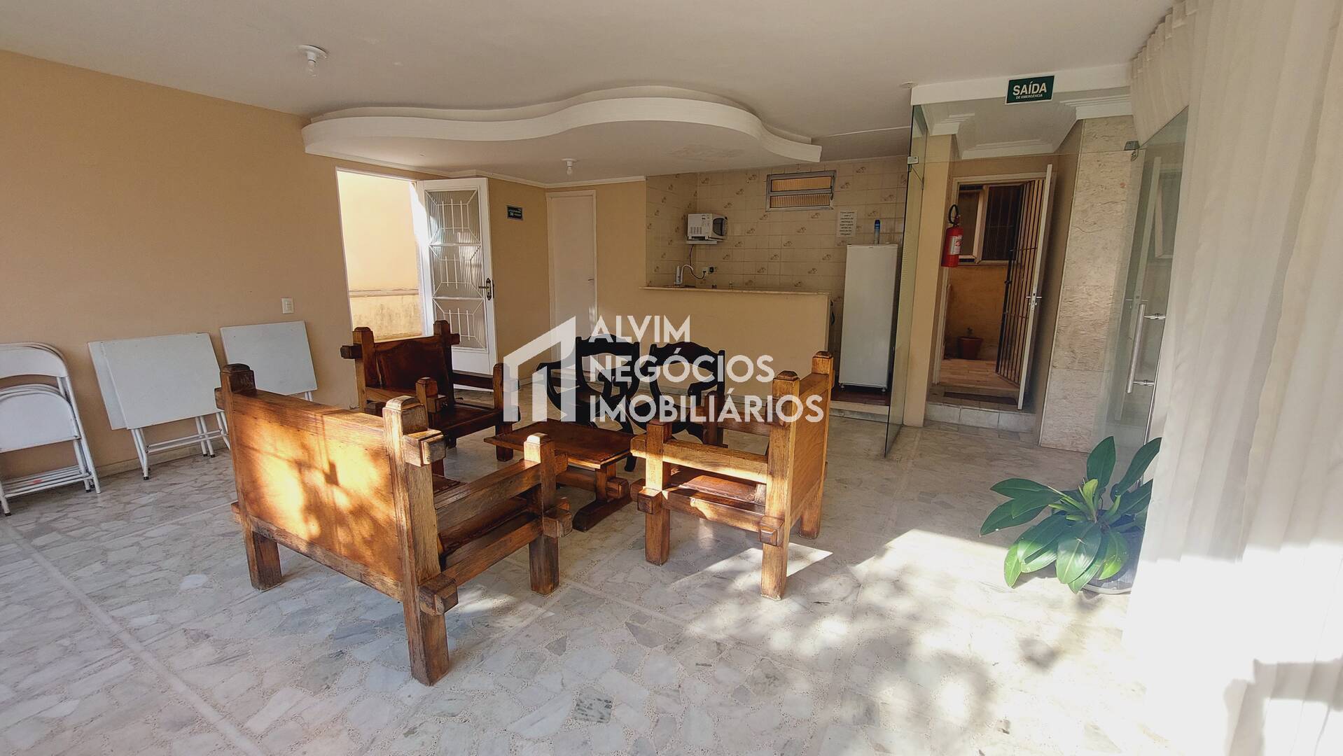 Apartamento à venda com 2 quartos, 75m² - Foto 21