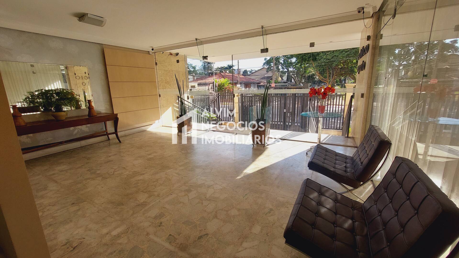 Apartamento à venda com 2 quartos, 75m² - Foto 22