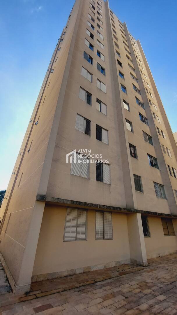 Apartamento à venda com 2 quartos, 75m² - Foto 25