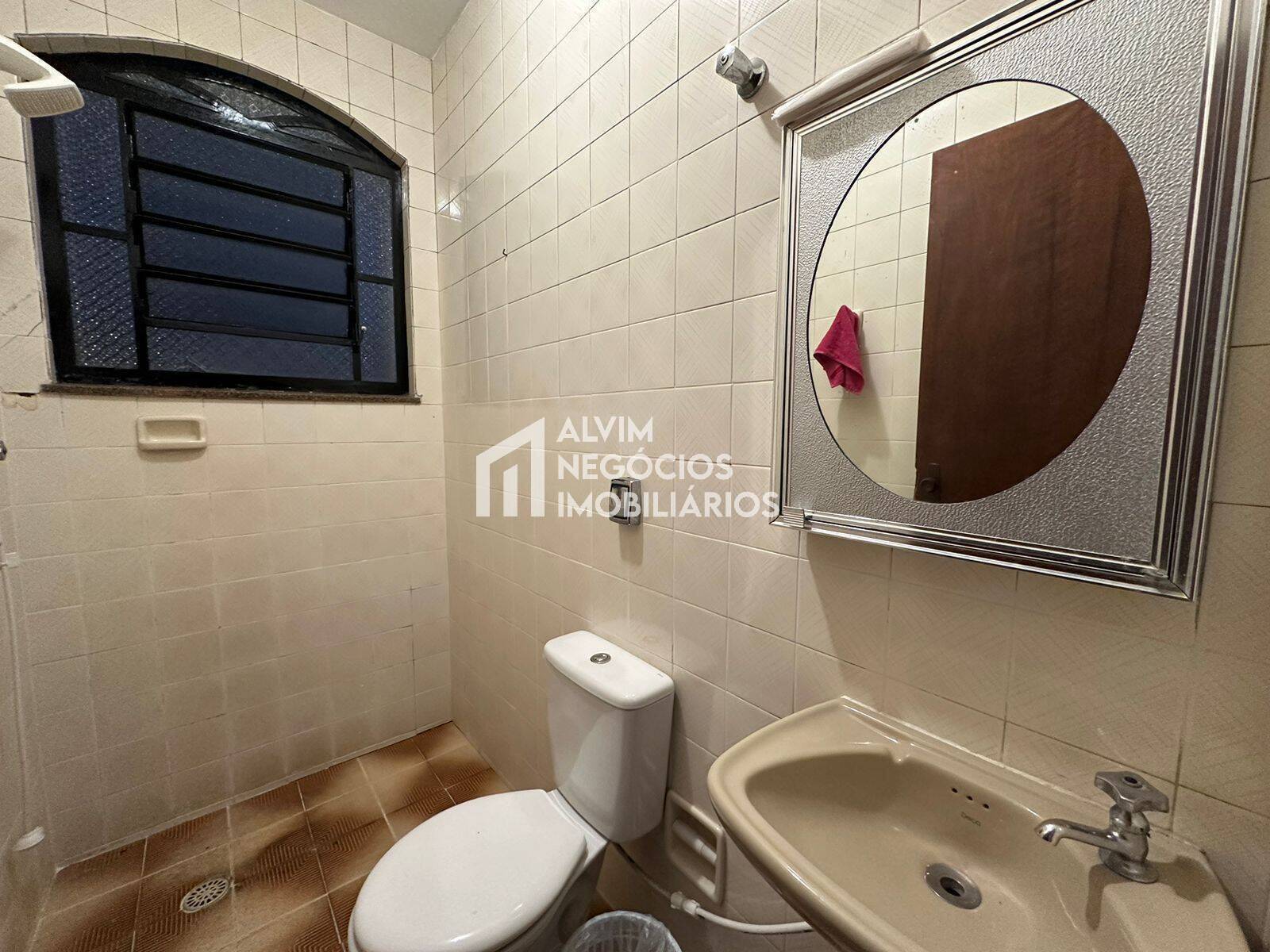 Sobrado à venda com 5 quartos, 400m² - Foto 8