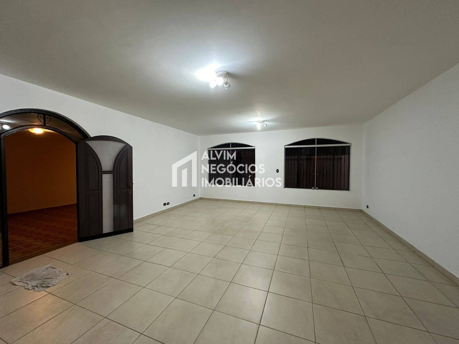 Sobrado à venda com 5 quartos, 400m² - Foto 9