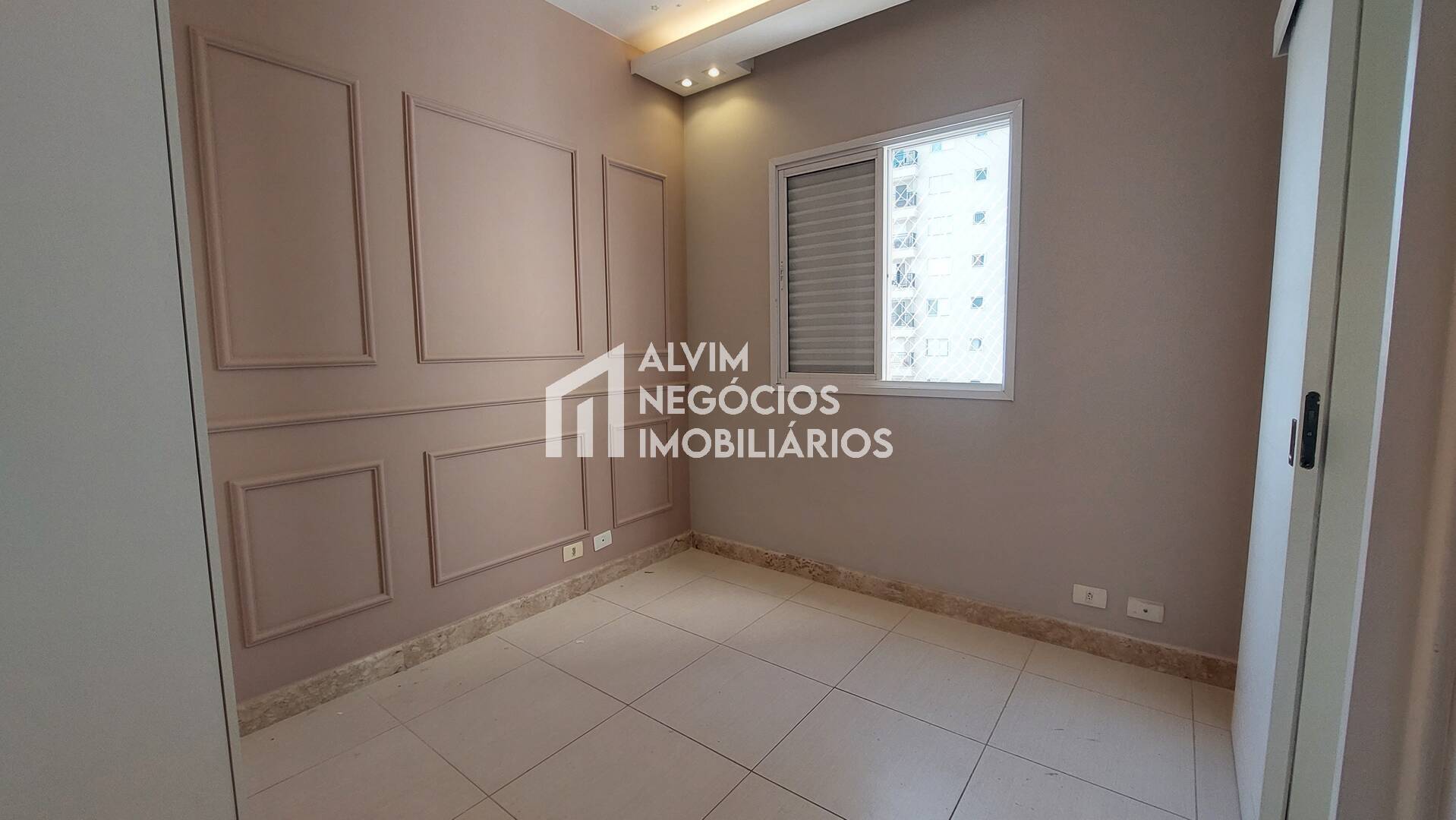 Apartamento à venda com 3 quartos, 110m² - Foto 6