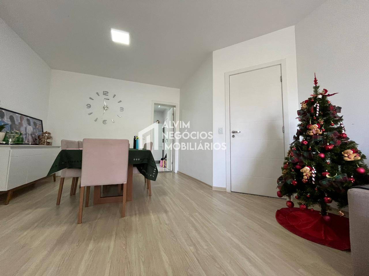 Apartamento à venda com 3 quartos, 114m² - Foto 13
