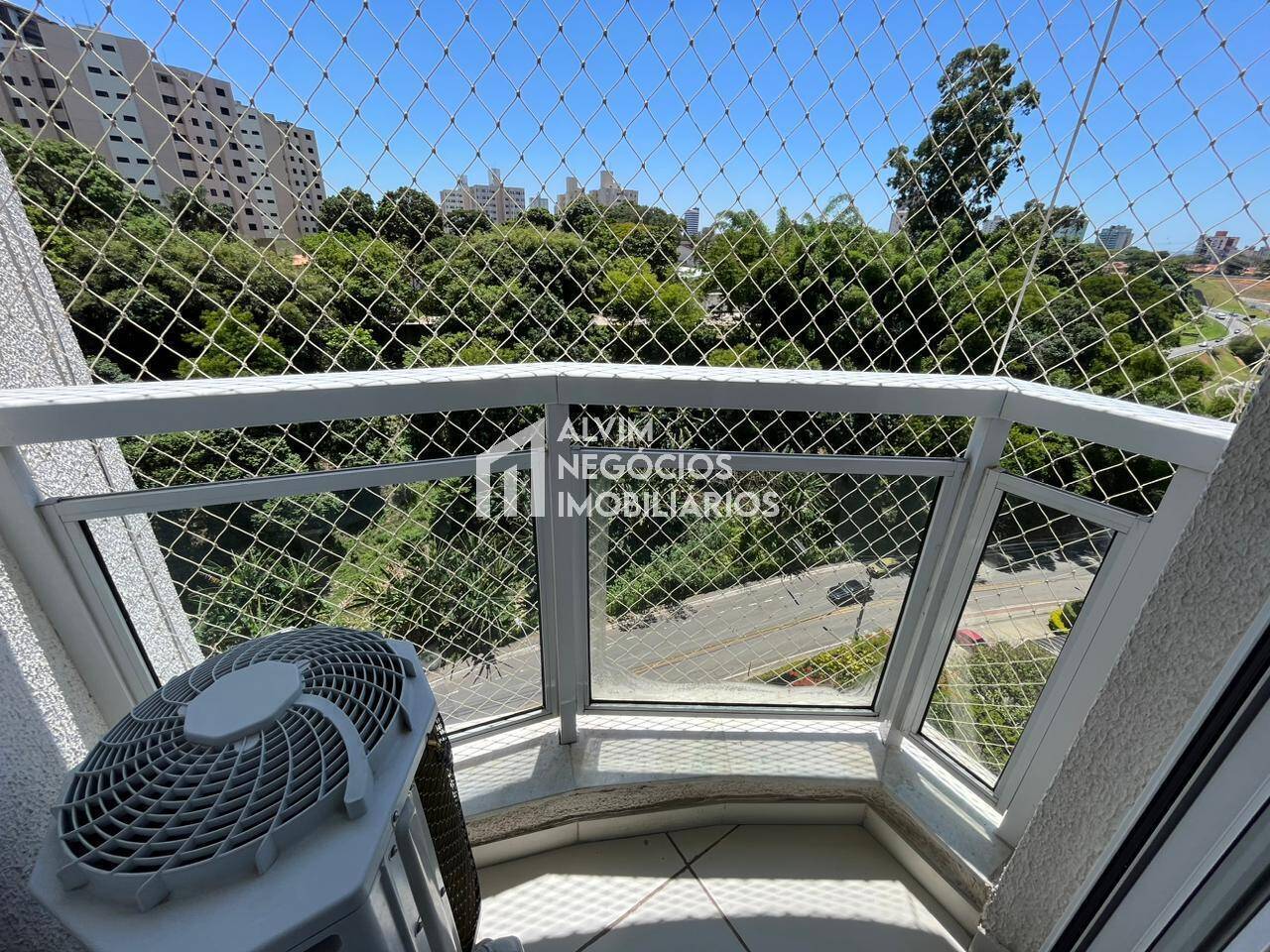 Apartamento à venda com 3 quartos, 114m² - Foto 25