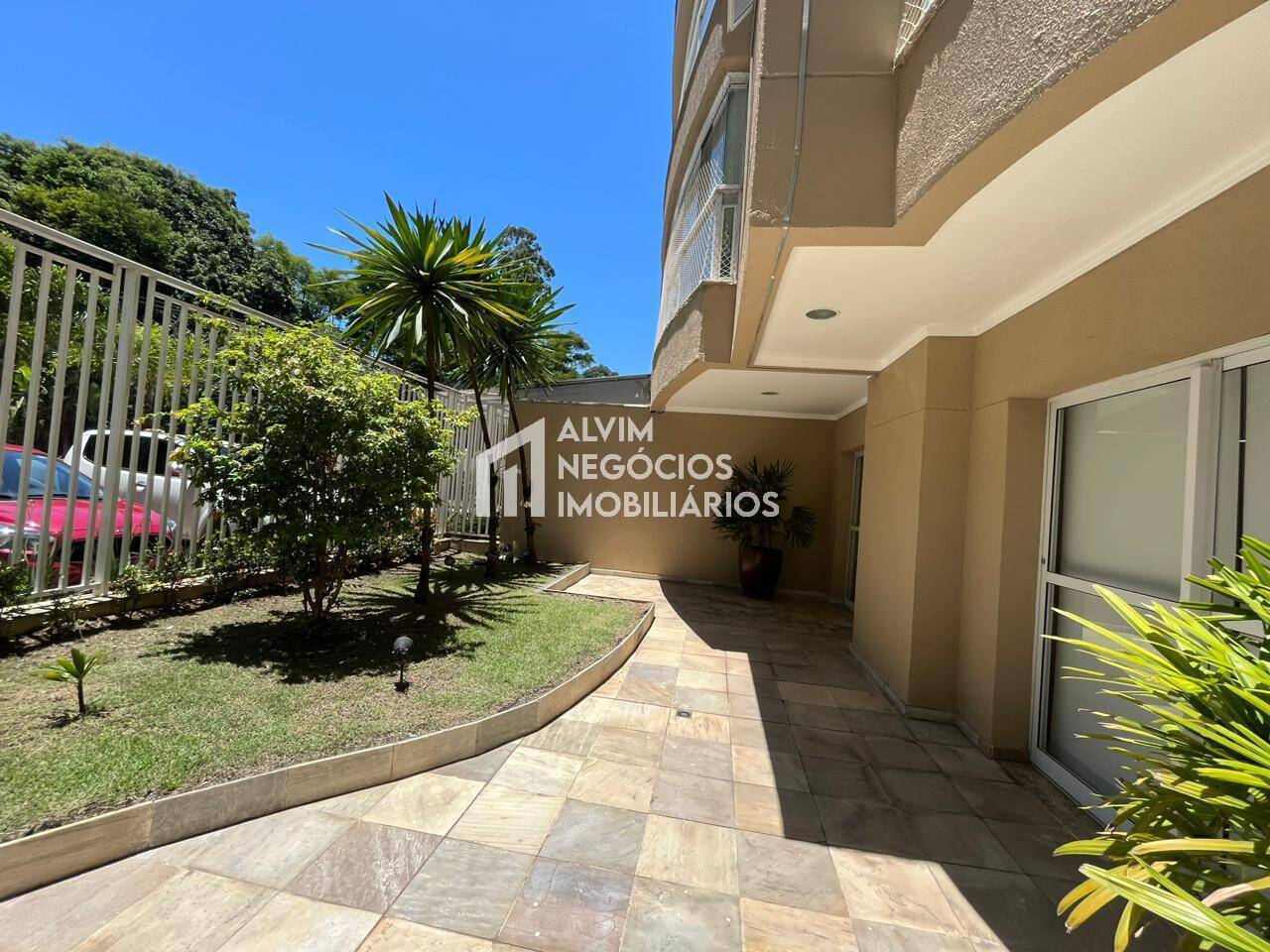 Apartamento à venda com 3 quartos, 114m² - Foto 28