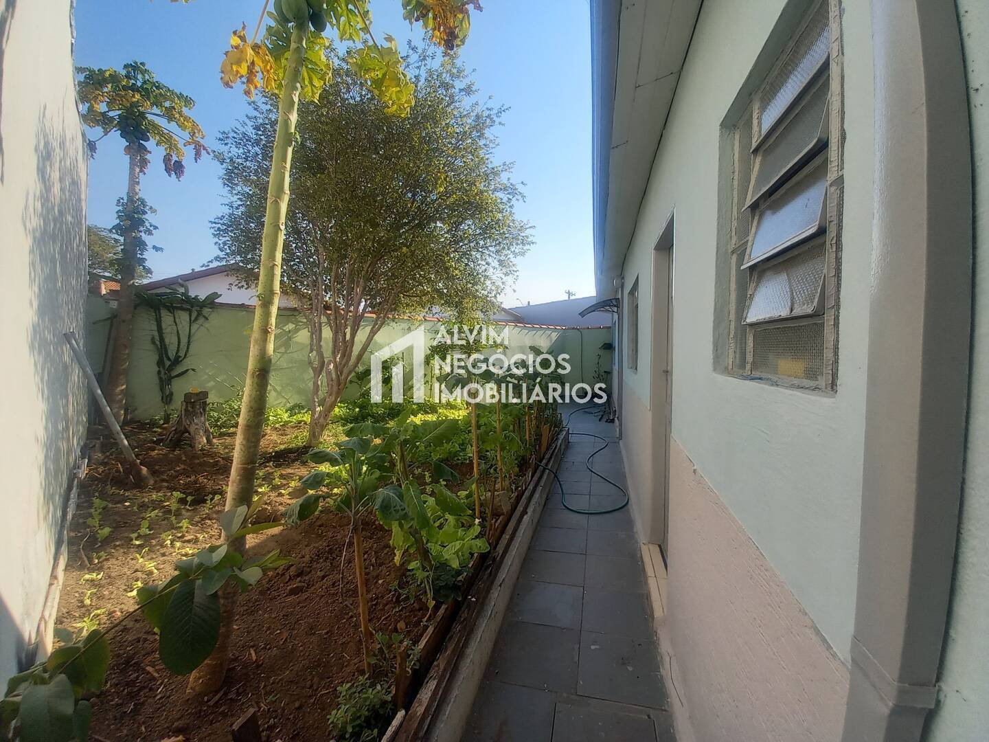 Casa à venda com 6 quartos, 461m² - Foto 18