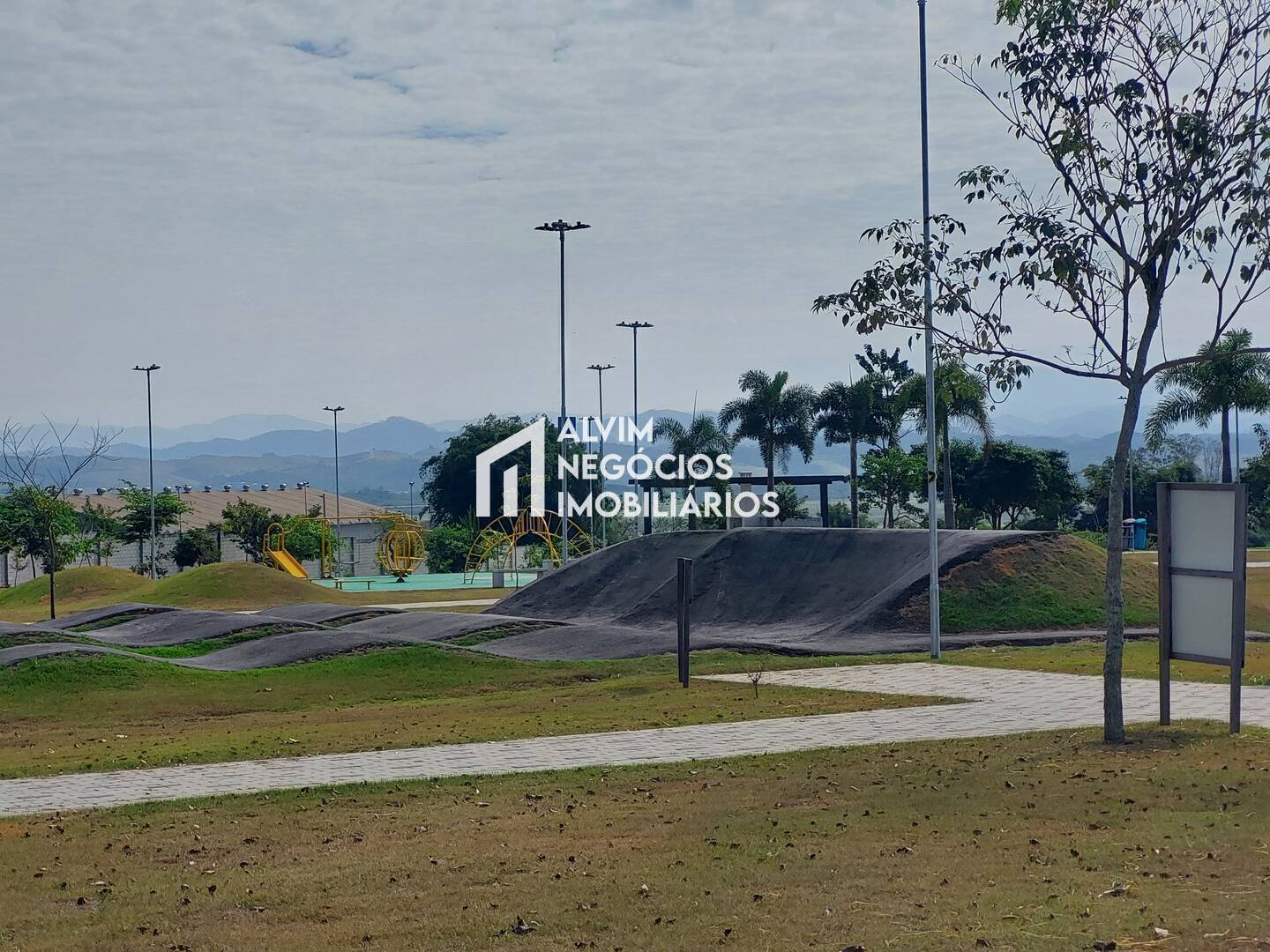 Sobrado, 3 quartos, 208 m² - Foto 12