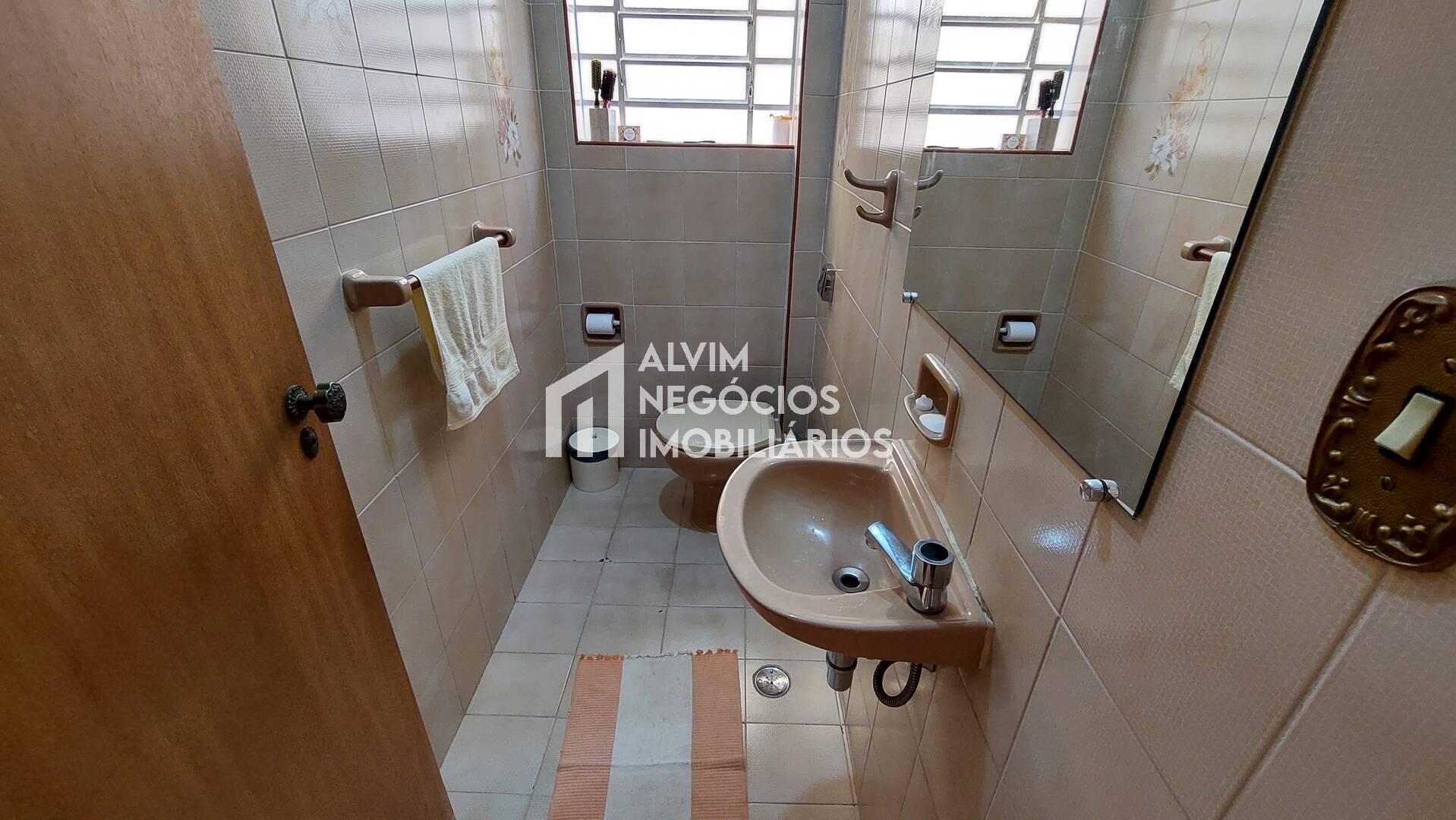 Sobrado à venda com 4 quartos, 270m² - Foto 5