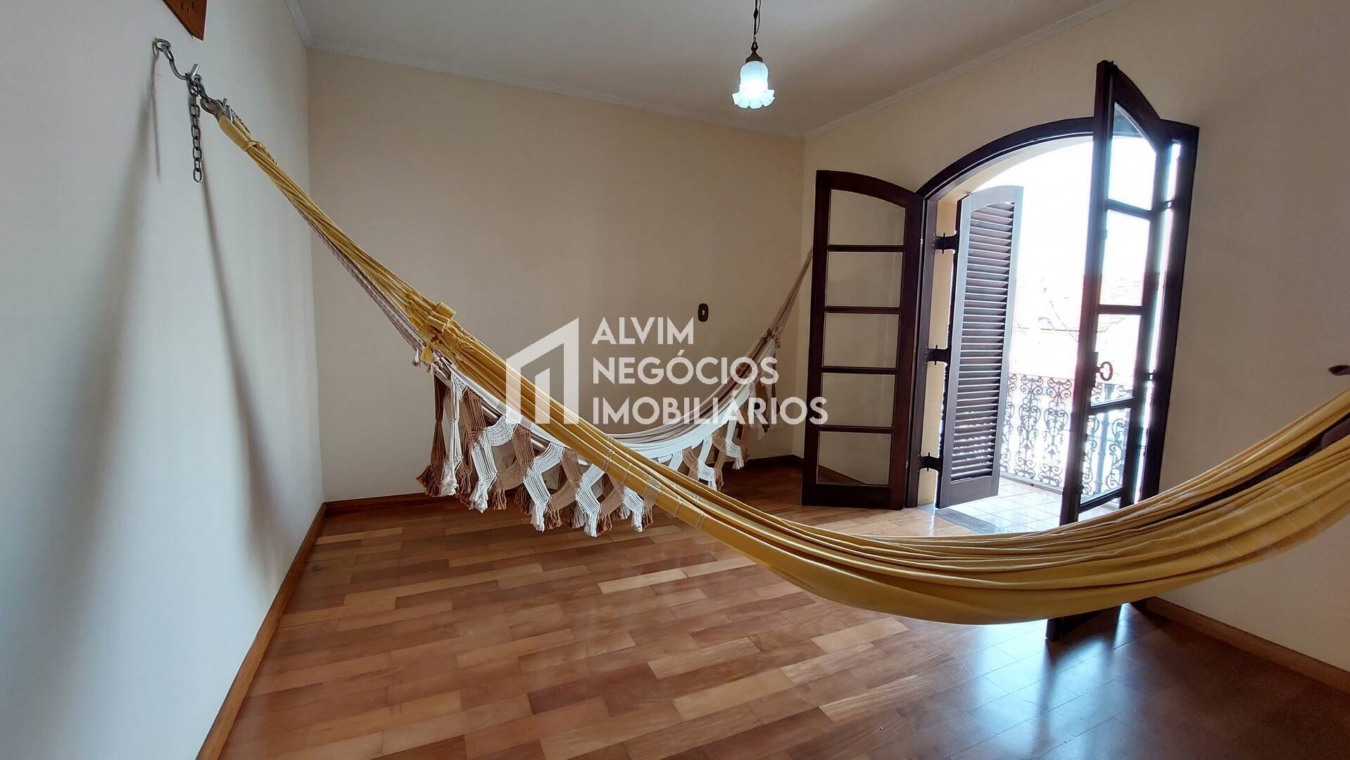 Sobrado à venda com 4 quartos, 270m² - Foto 18