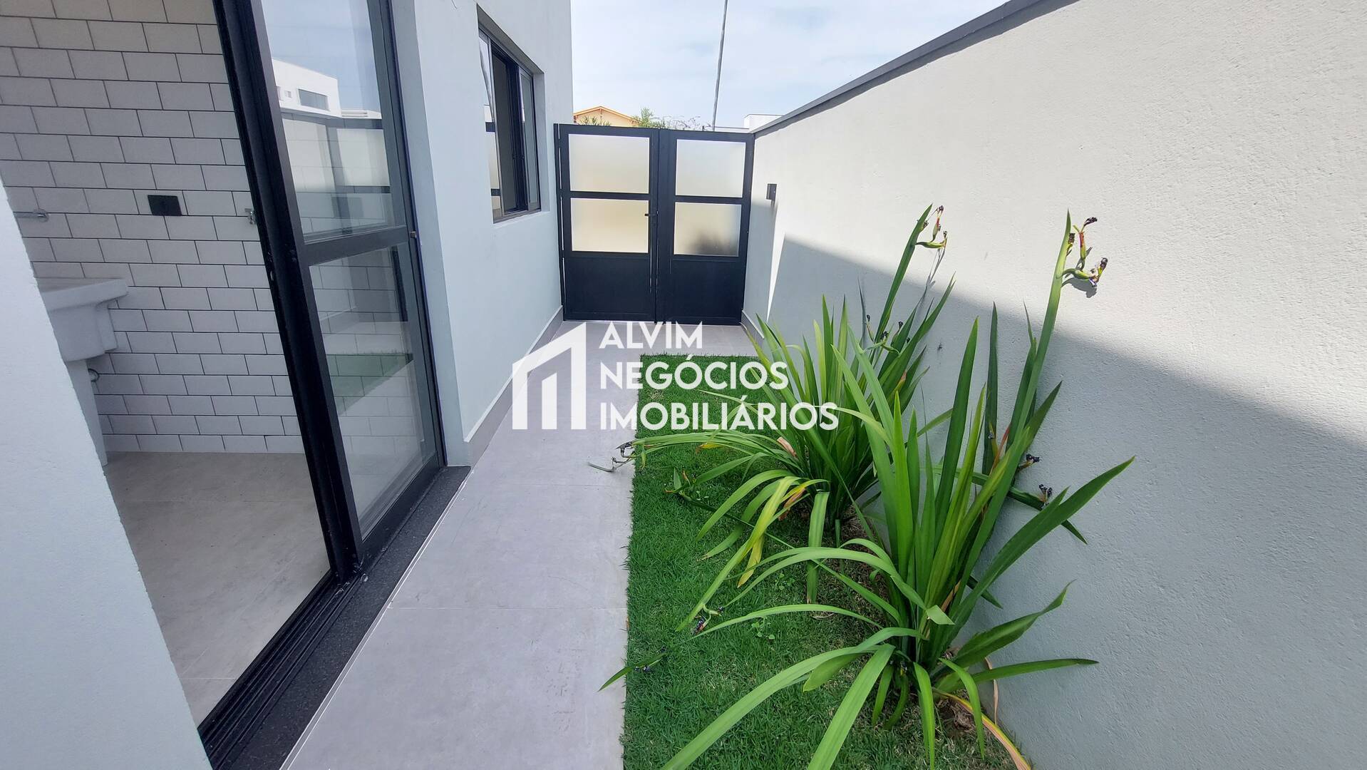 Casa, 4 quartos, 290 m² - Foto 10