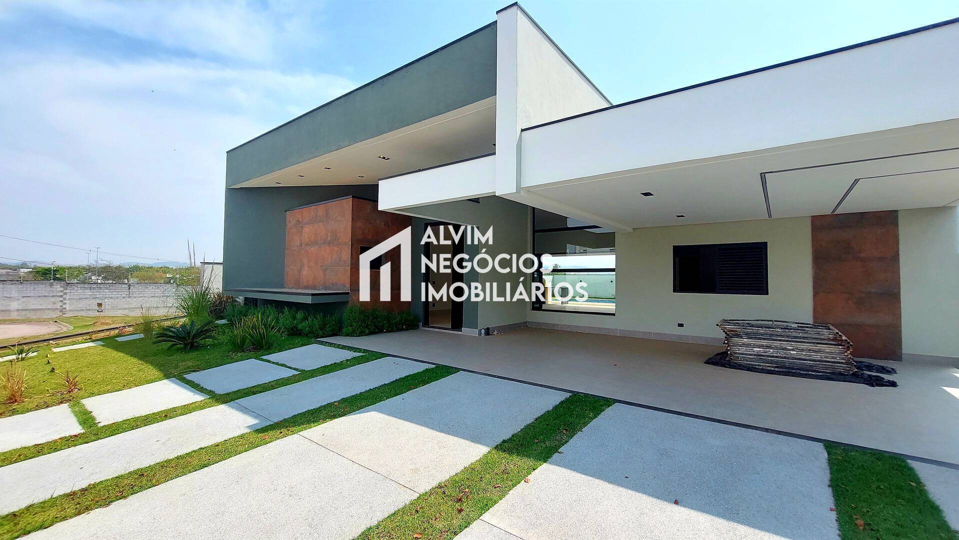 Casa, 4 quartos, 290 m² - Foto 3