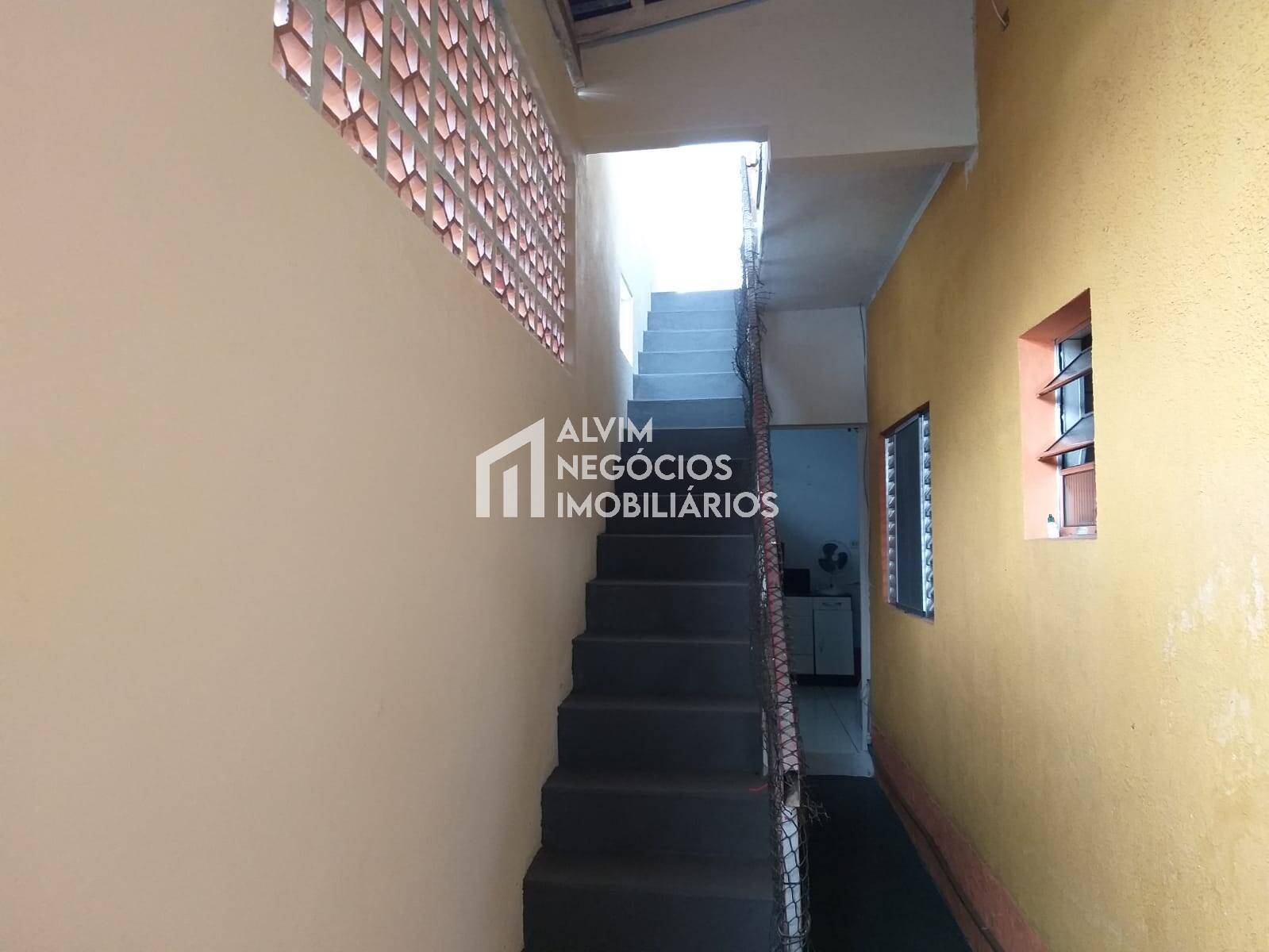 Casa à venda com 3 quartos, 130m² - Foto 9