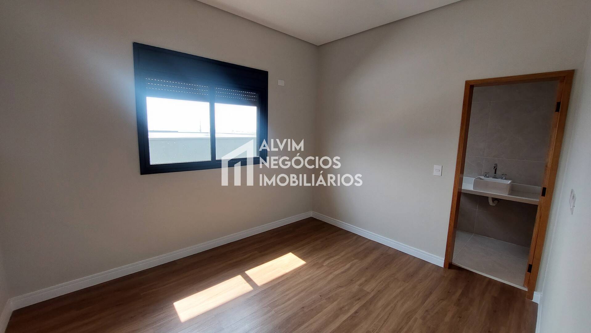 Sobrado à venda com 4 quartos, 273m² - Foto 11