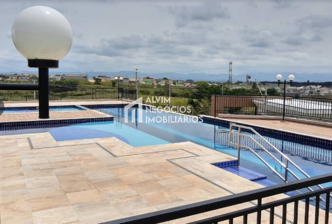 Casa à venda com 5 quartos, 215m² - Foto 6