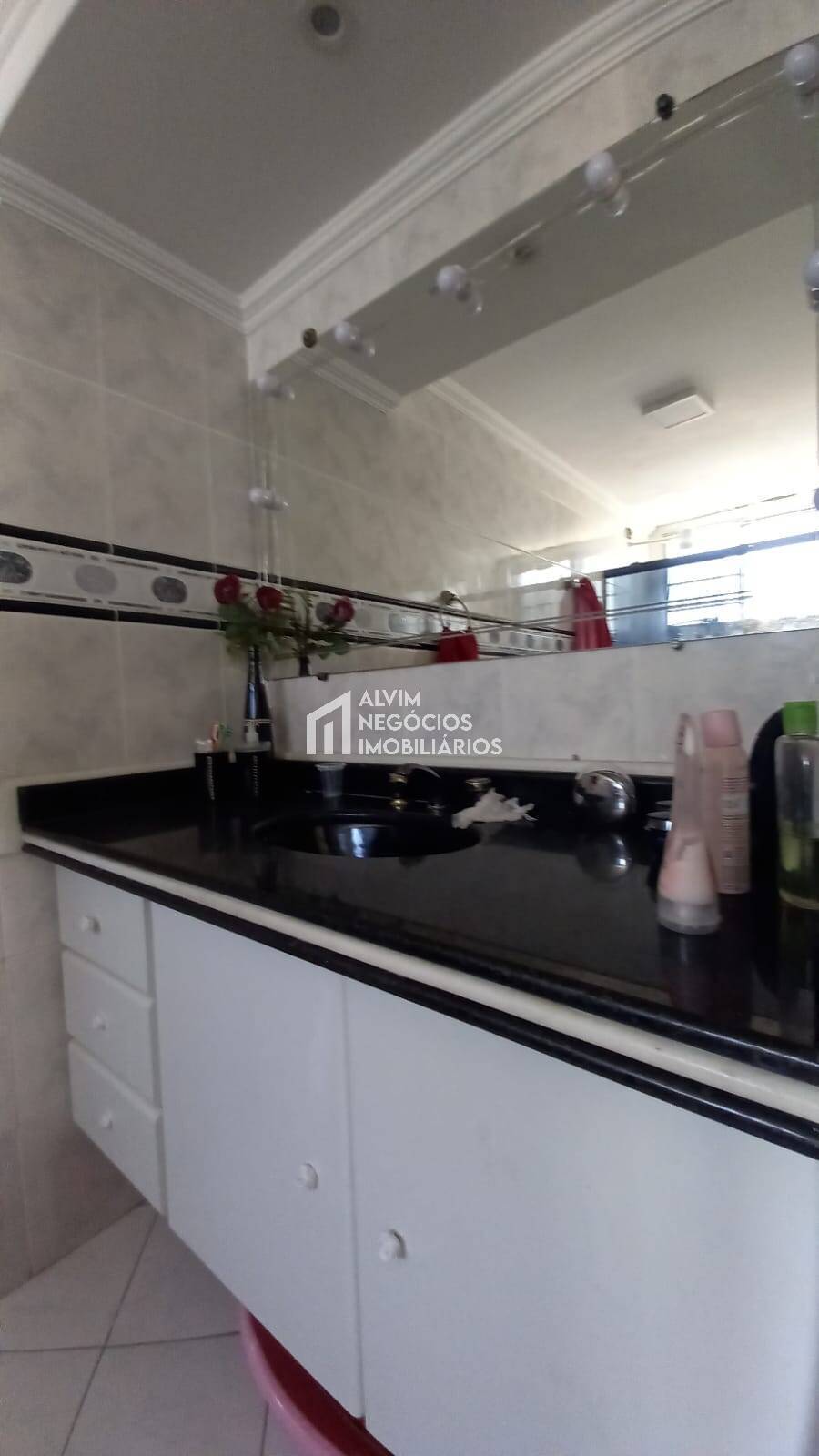 Apartamento à venda e aluguel com 3 quartos, 120m² - Foto 18