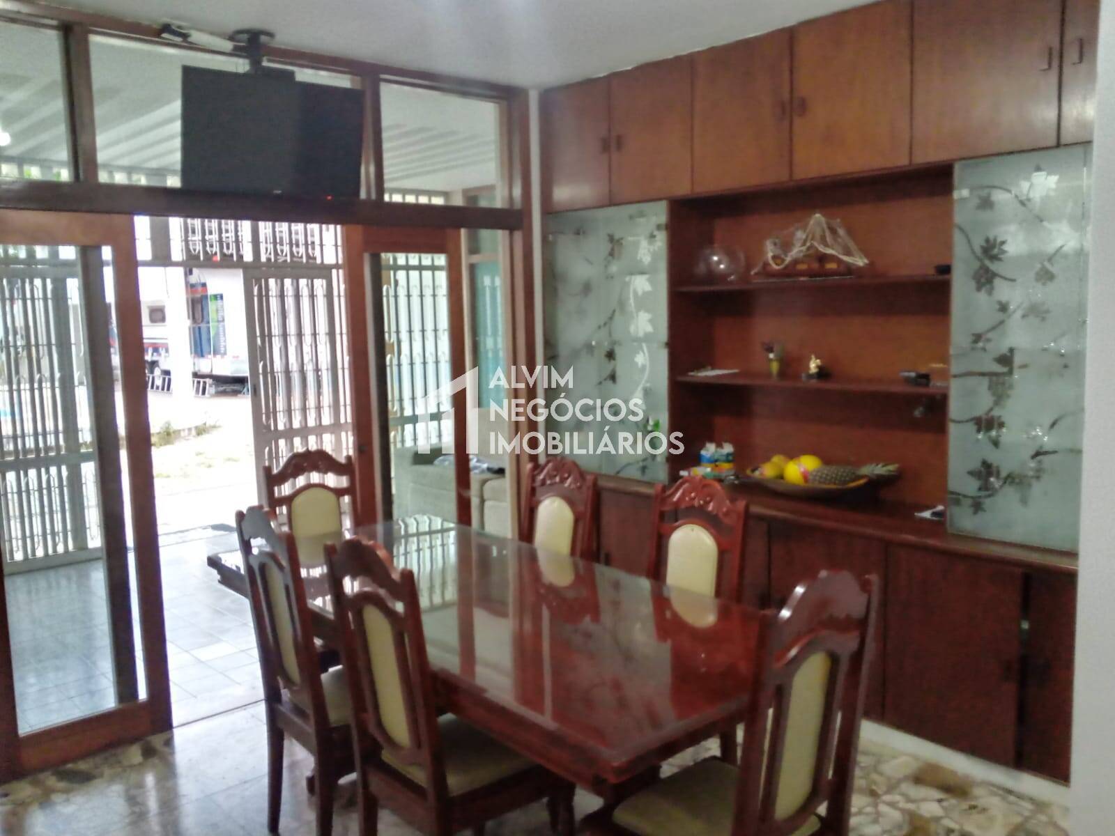 Casa à venda com 4 quartos, 450m² - Foto 6