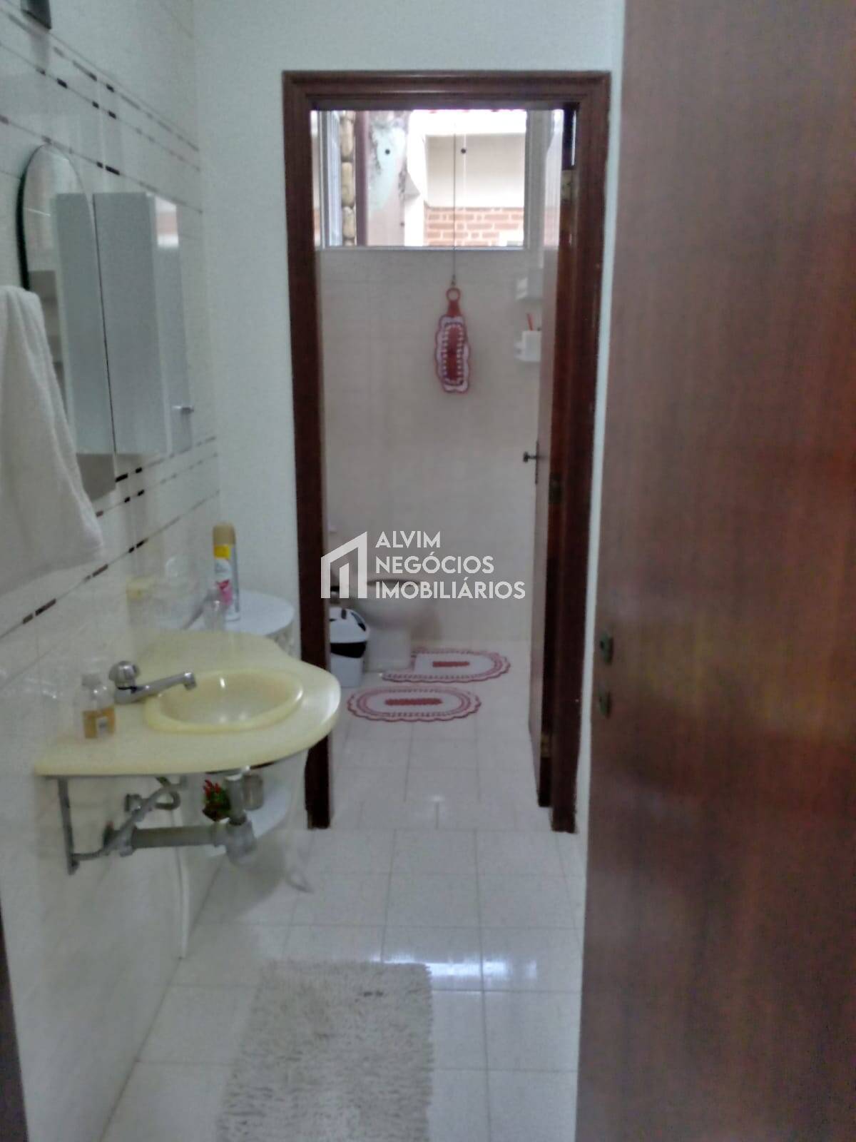 Casa à venda com 4 quartos, 450m² - Foto 8