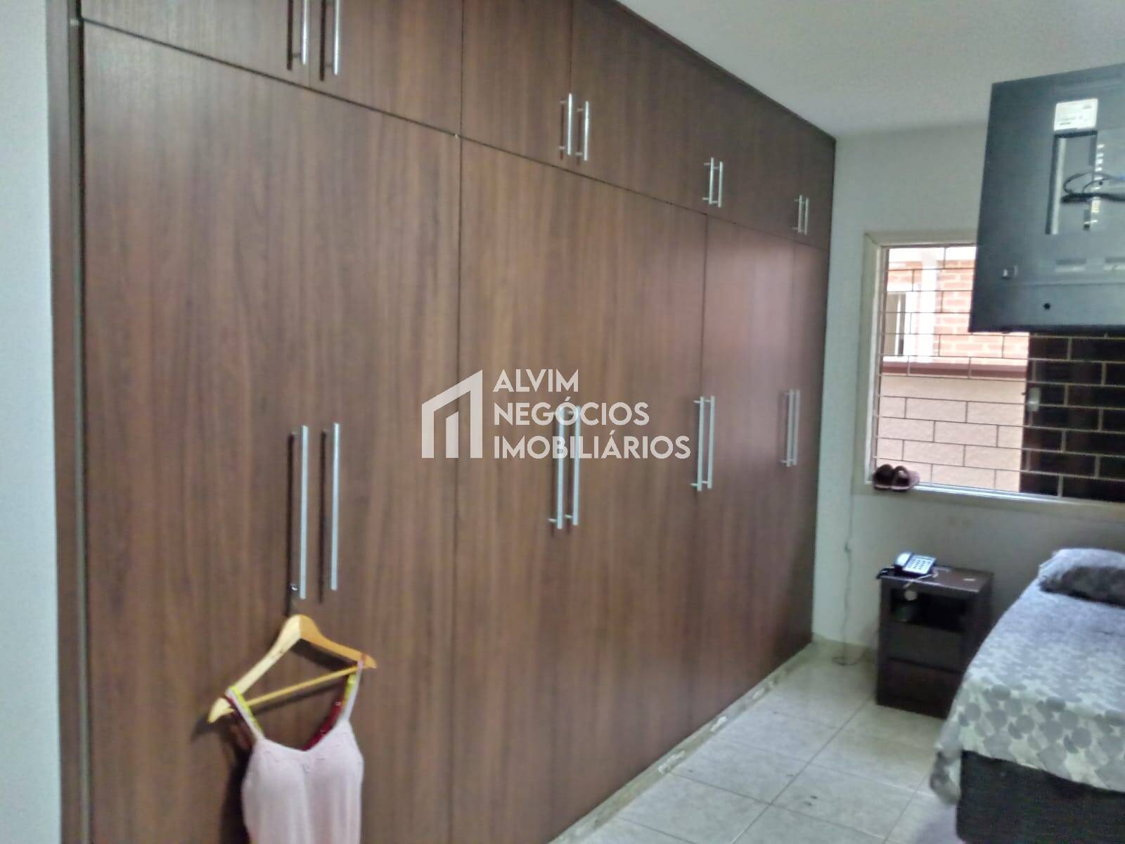 Casa à venda com 4 quartos, 450m² - Foto 10