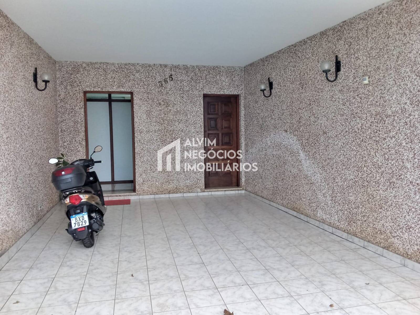 Casa à venda com 4 quartos, 450m² - Foto 22
