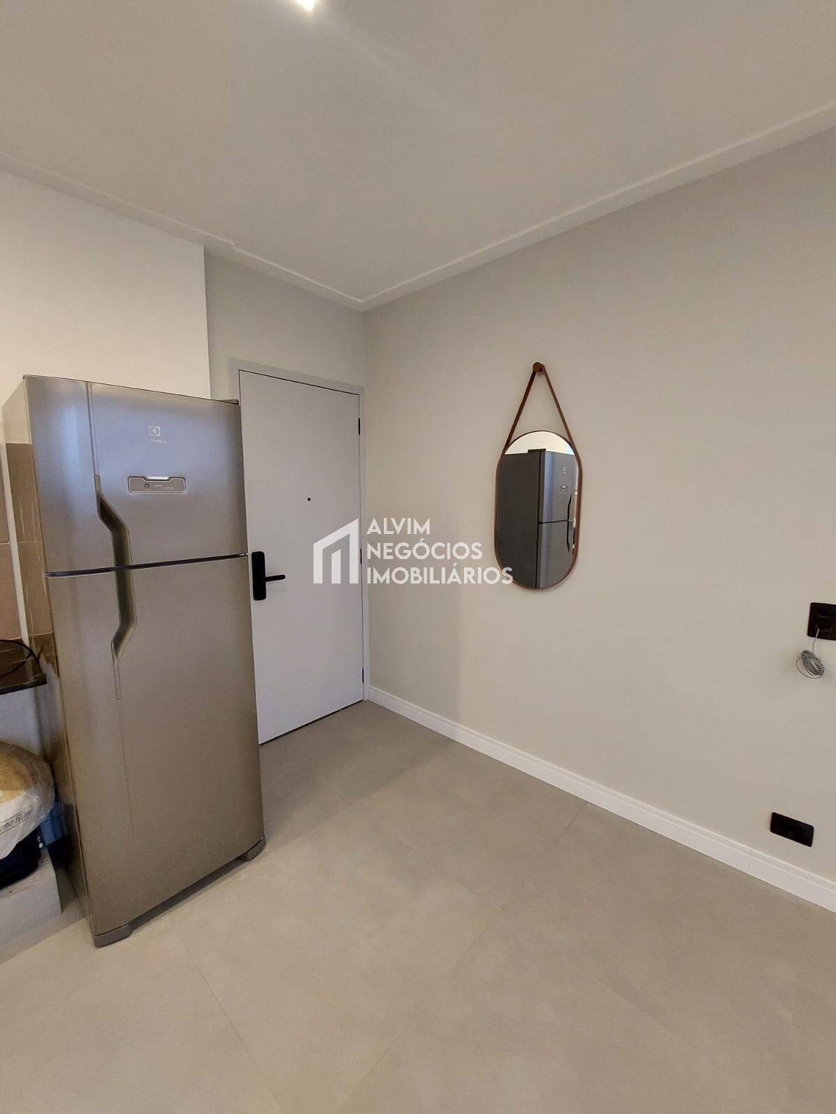 Apartamento à venda com 2 quartos, 75m² - Foto 13
