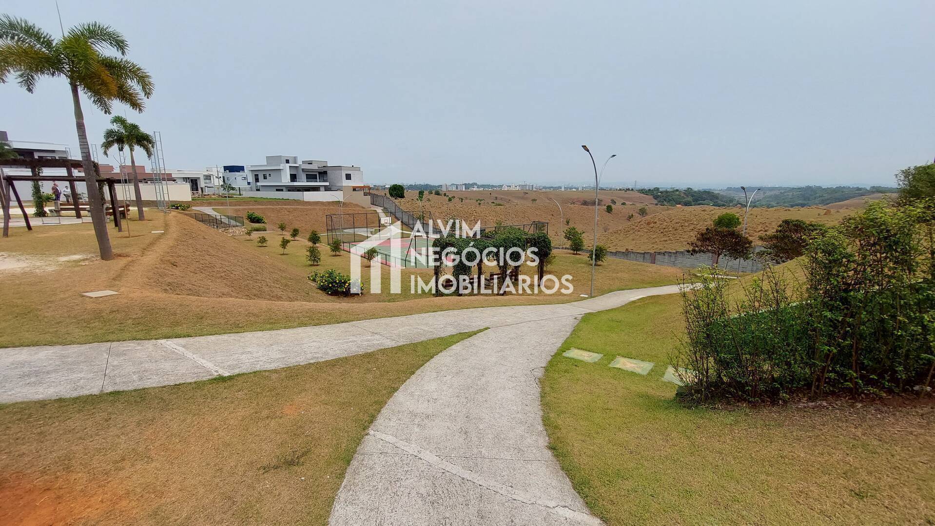 Sobrado à venda com 4 quartos, 273m² - Foto 25