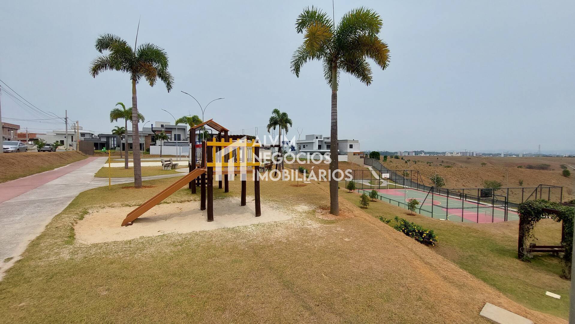 Sobrado à venda com 4 quartos, 273m² - Foto 22