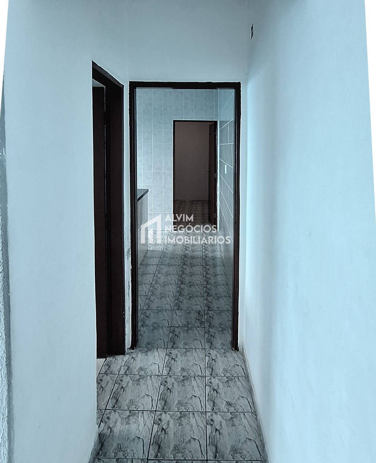 Casa à venda com 3 quartos, 52m² - Foto 14