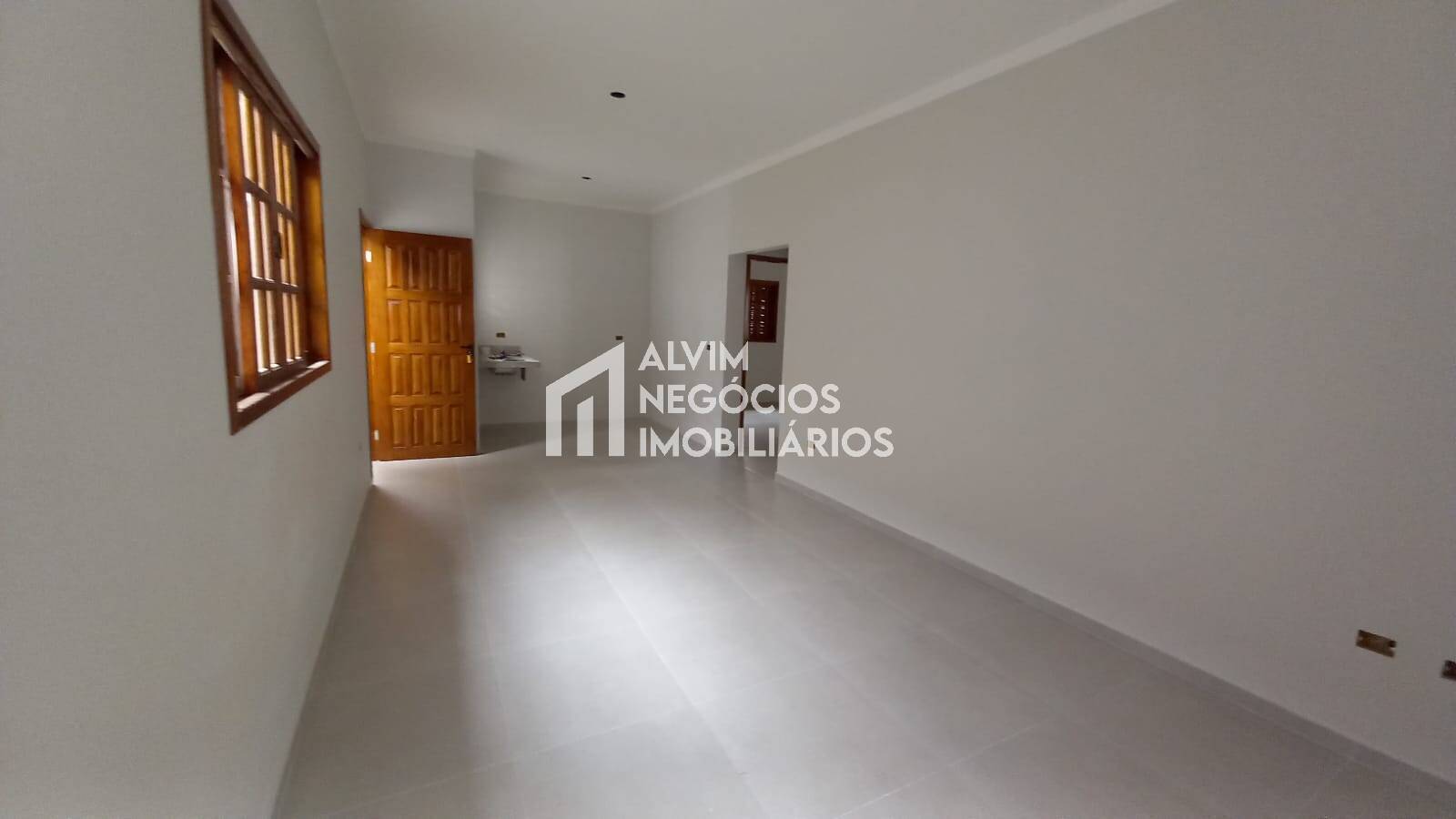 Casa à venda com 2 quartos, 100m² - Foto 7