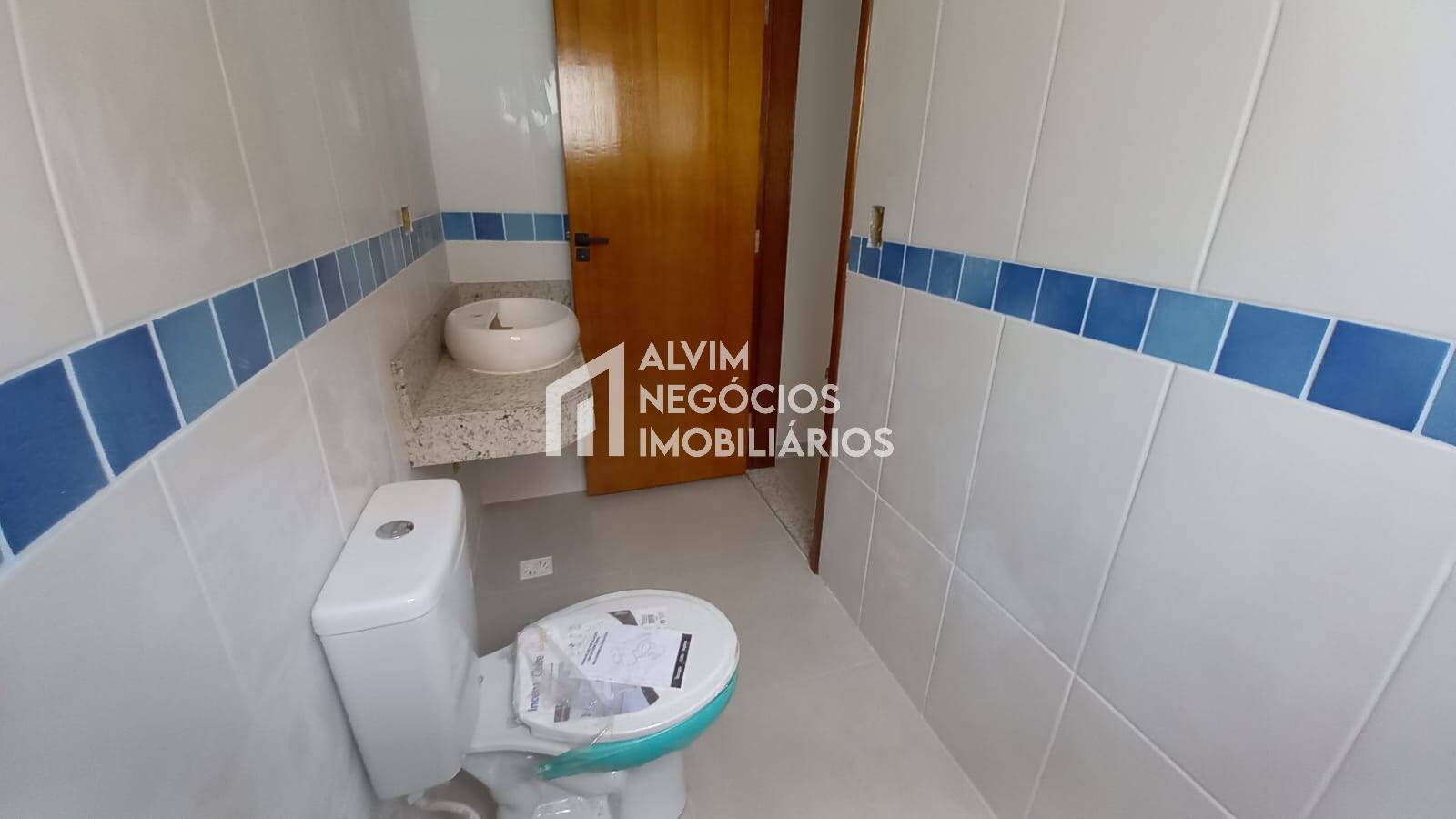Casa à venda com 2 quartos, 100m² - Foto 17