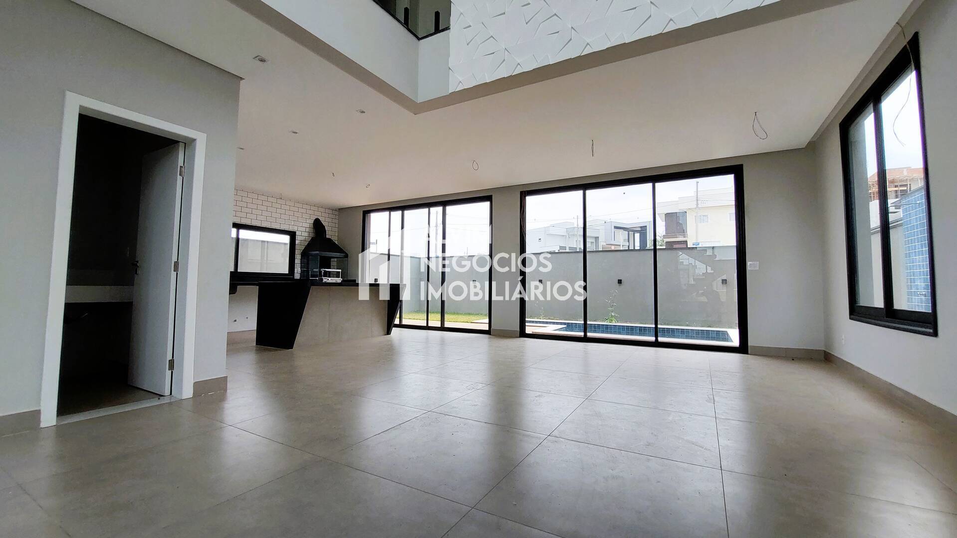 Sobrado à venda com 3 quartos, 250m² - Foto 4