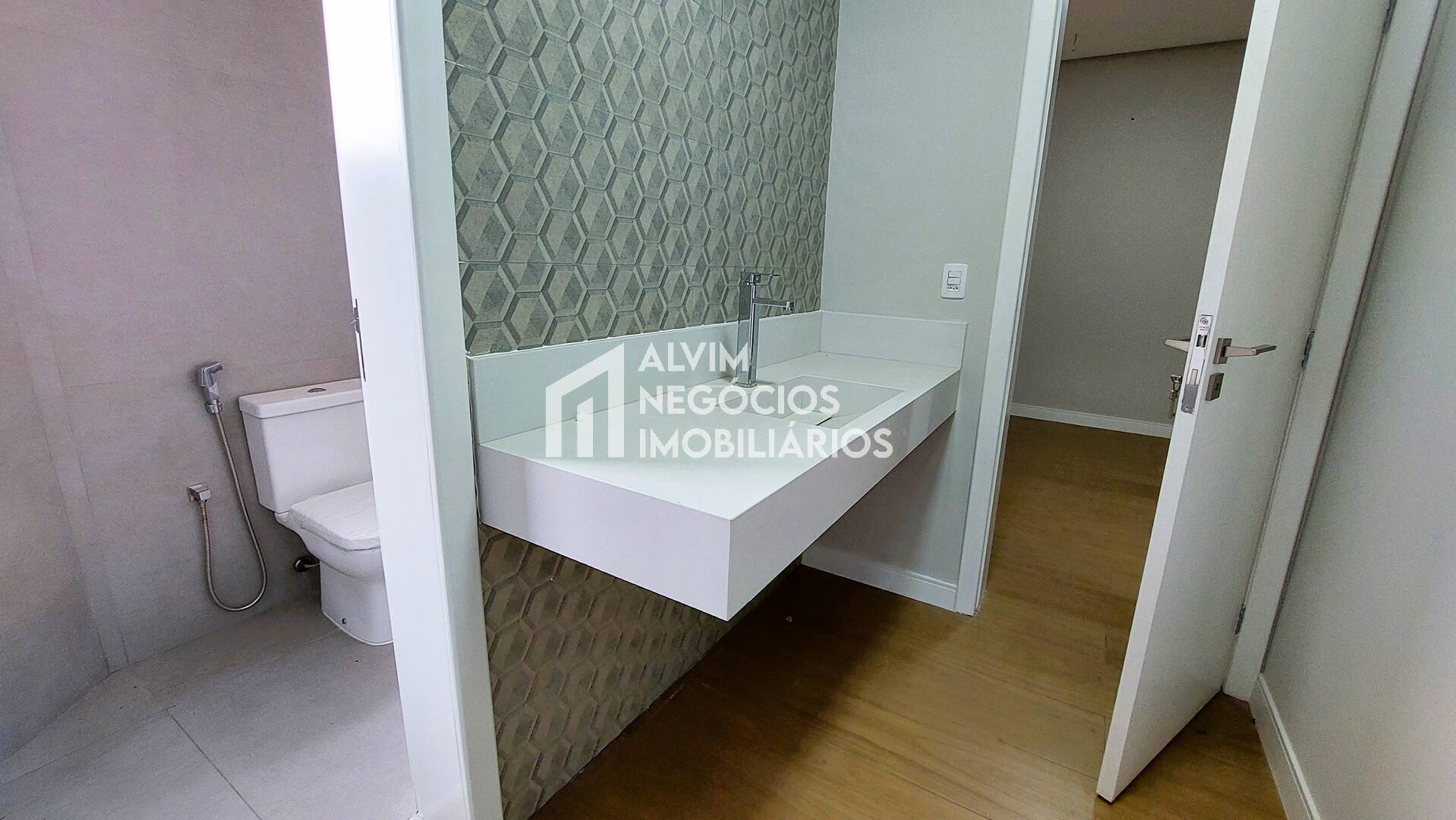 Sobrado à venda com 3 quartos, 250m² - Foto 24
