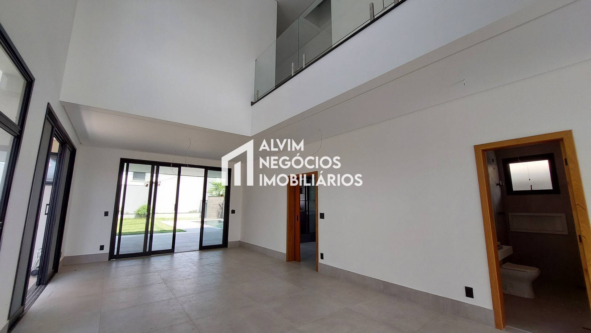 Sobrado, 4 quartos, 367 m² - Foto 4