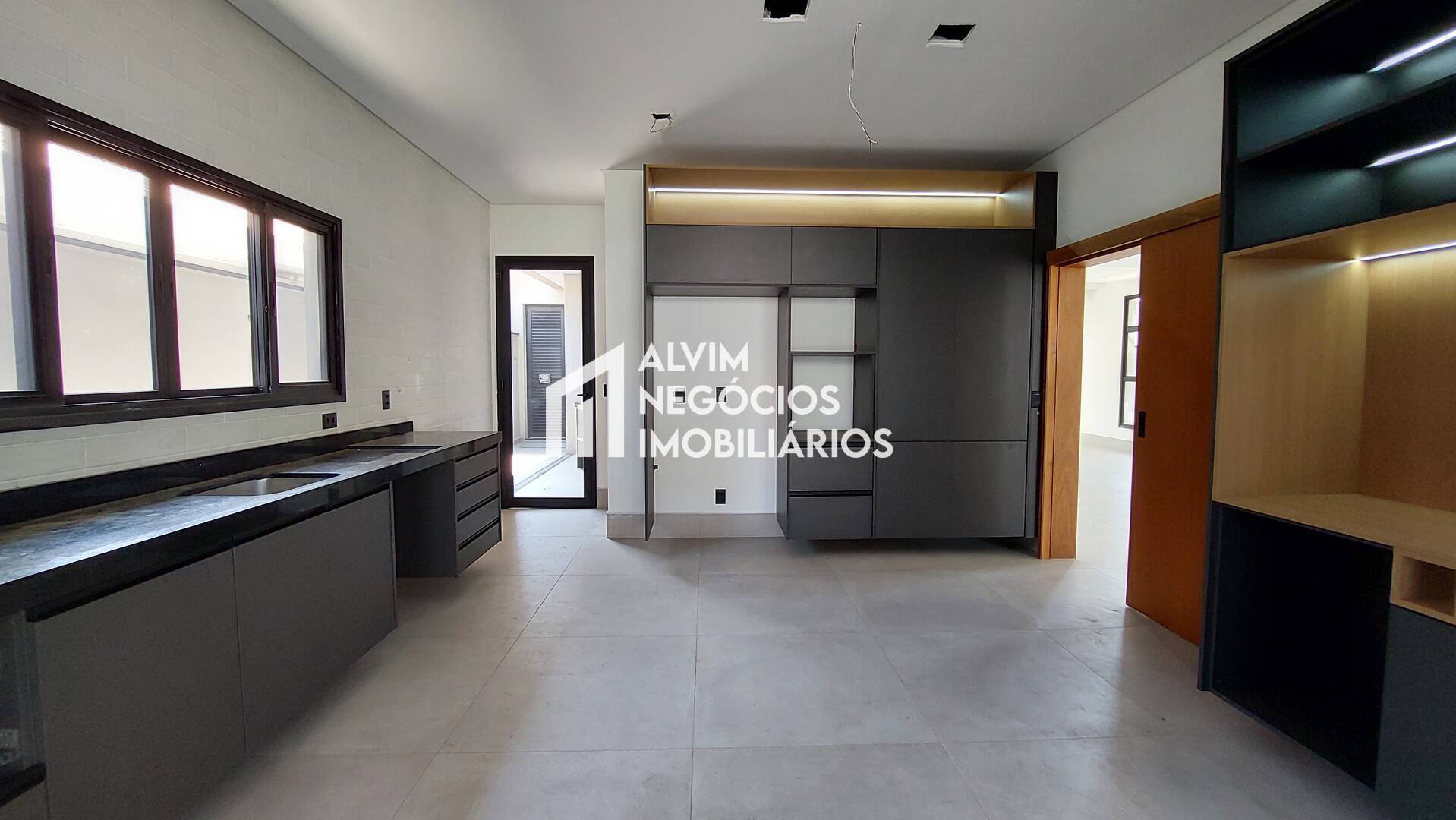 Sobrado, 4 quartos, 367 m² - Foto 12