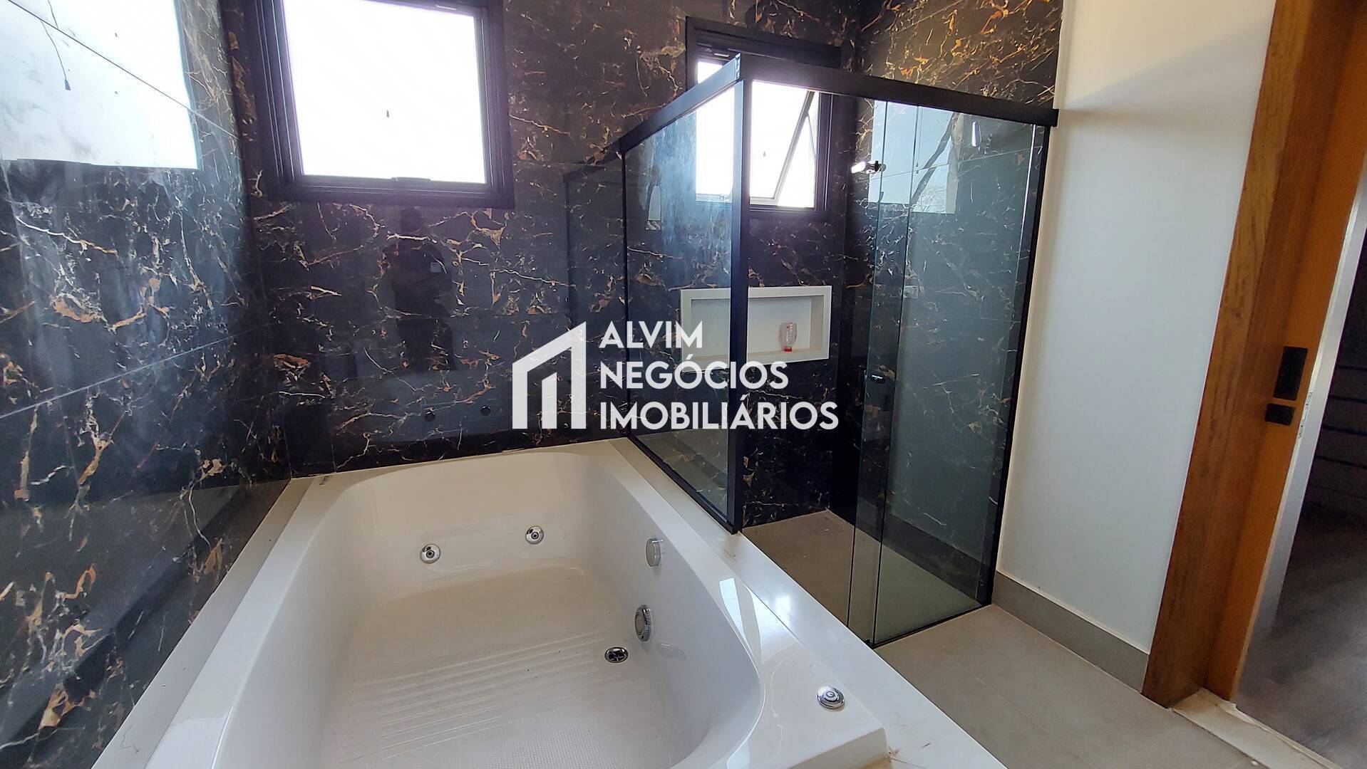 Sobrado, 4 quartos, 367 m² - Foto 23