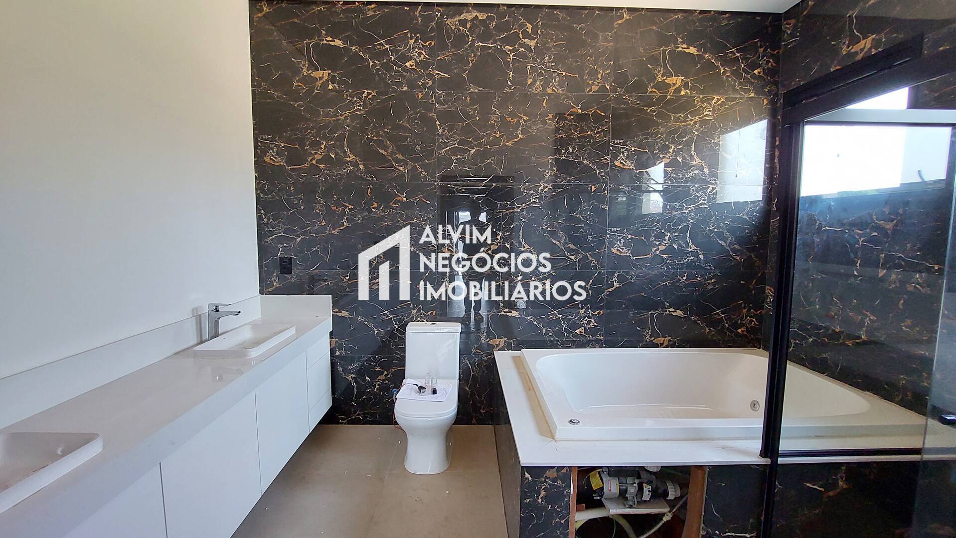 Sobrado, 4 quartos, 367 m² - Foto 24