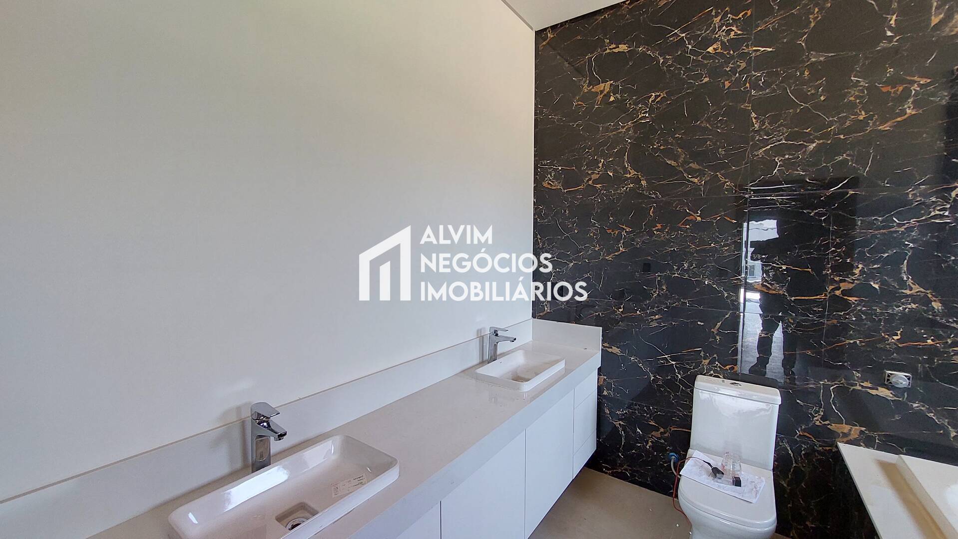 Sobrado, 4 quartos, 367 m² - Foto 25