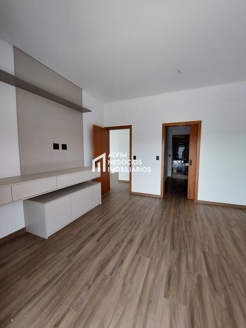 Sobrado, 4 quartos, 367 m² - Foto 40
