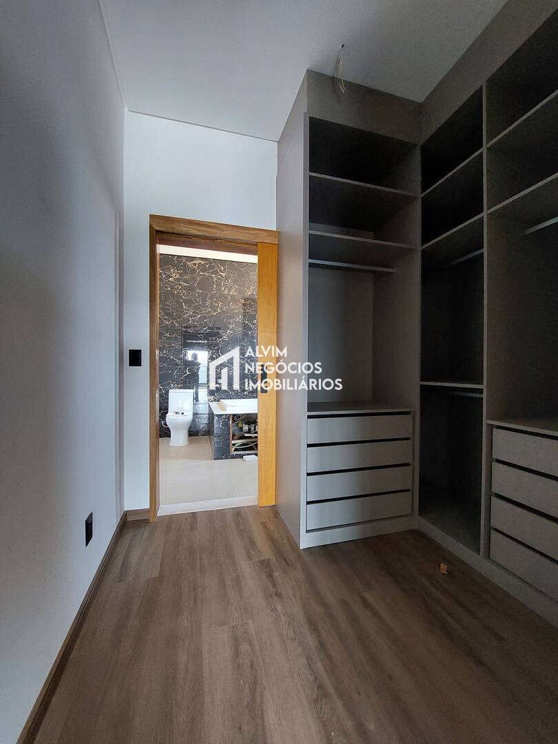 Sobrado, 4 quartos, 367 m² - Foto 41