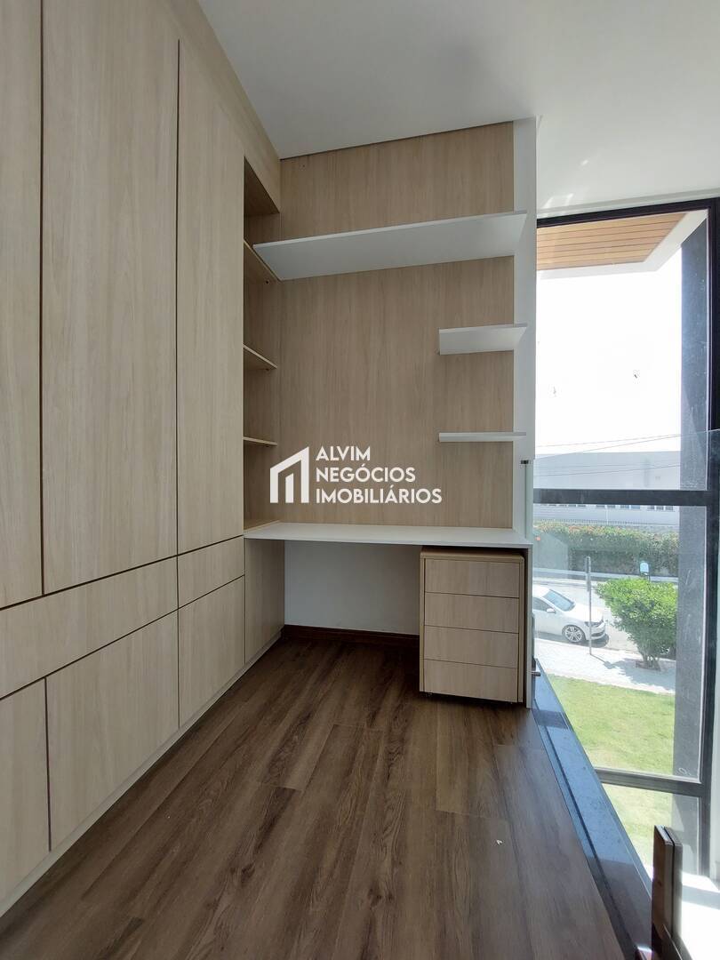 Sobrado, 4 quartos, 367 m² - Foto 48