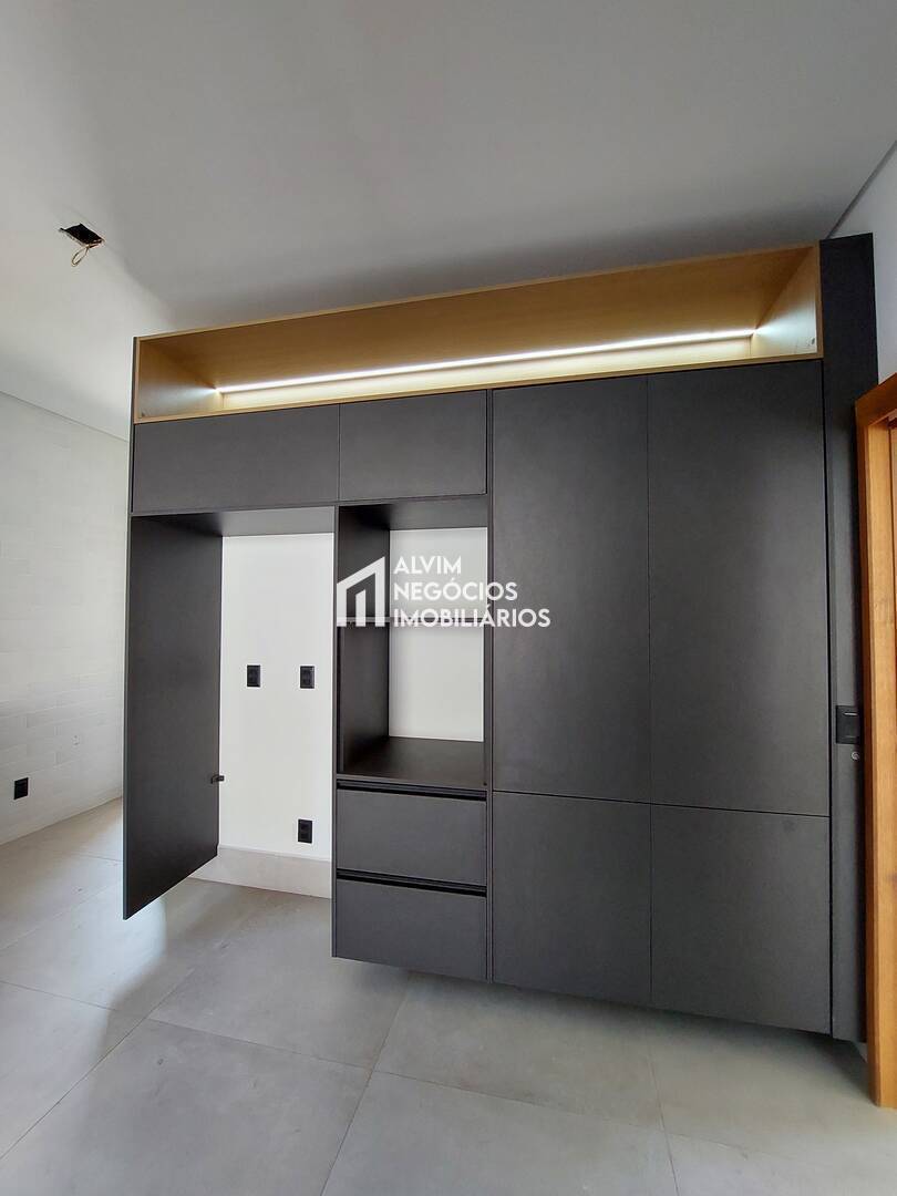 Sobrado, 4 quartos, 367 m² - Foto 53