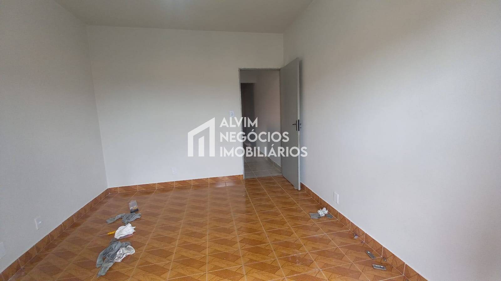 Casa à venda com 3 quartos, 147m² - Foto 11