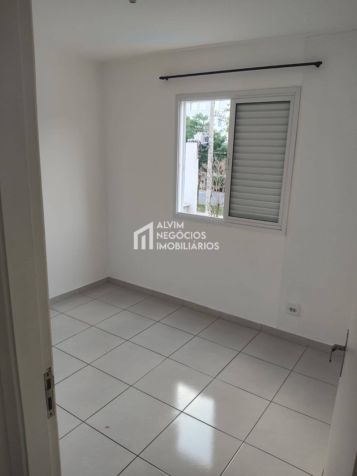 Apartamento à venda com 2 quartos, 58m² - Foto 3